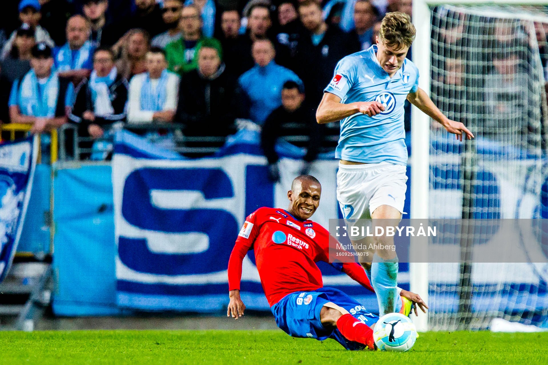 Helsingborgs Amethyst Surprise Bradley Ralani försöker