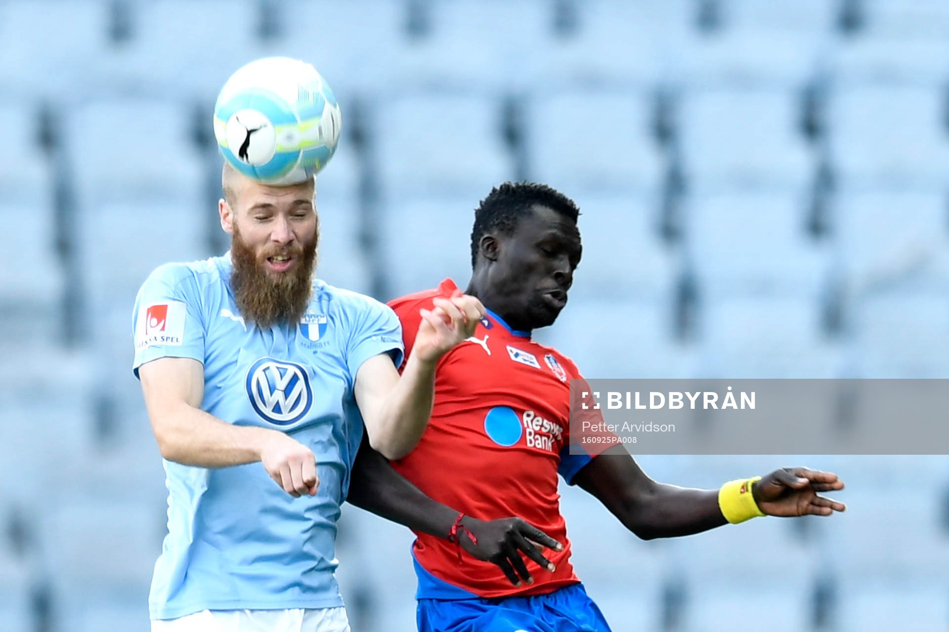 Malmö FFs Jo Inge Berget och Helsingborgs Lalawélé