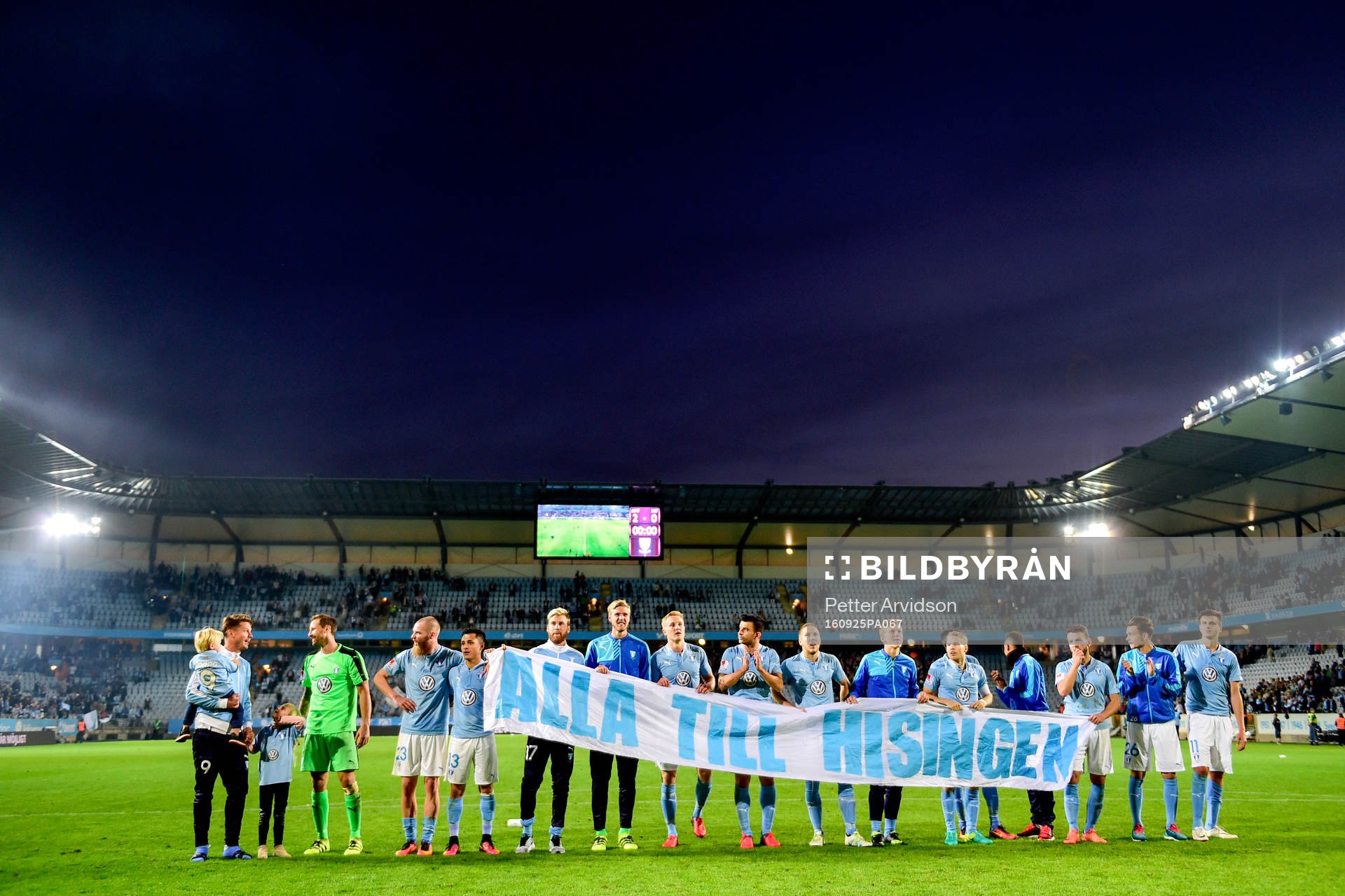 Malmö FFs spelare tackar publiken