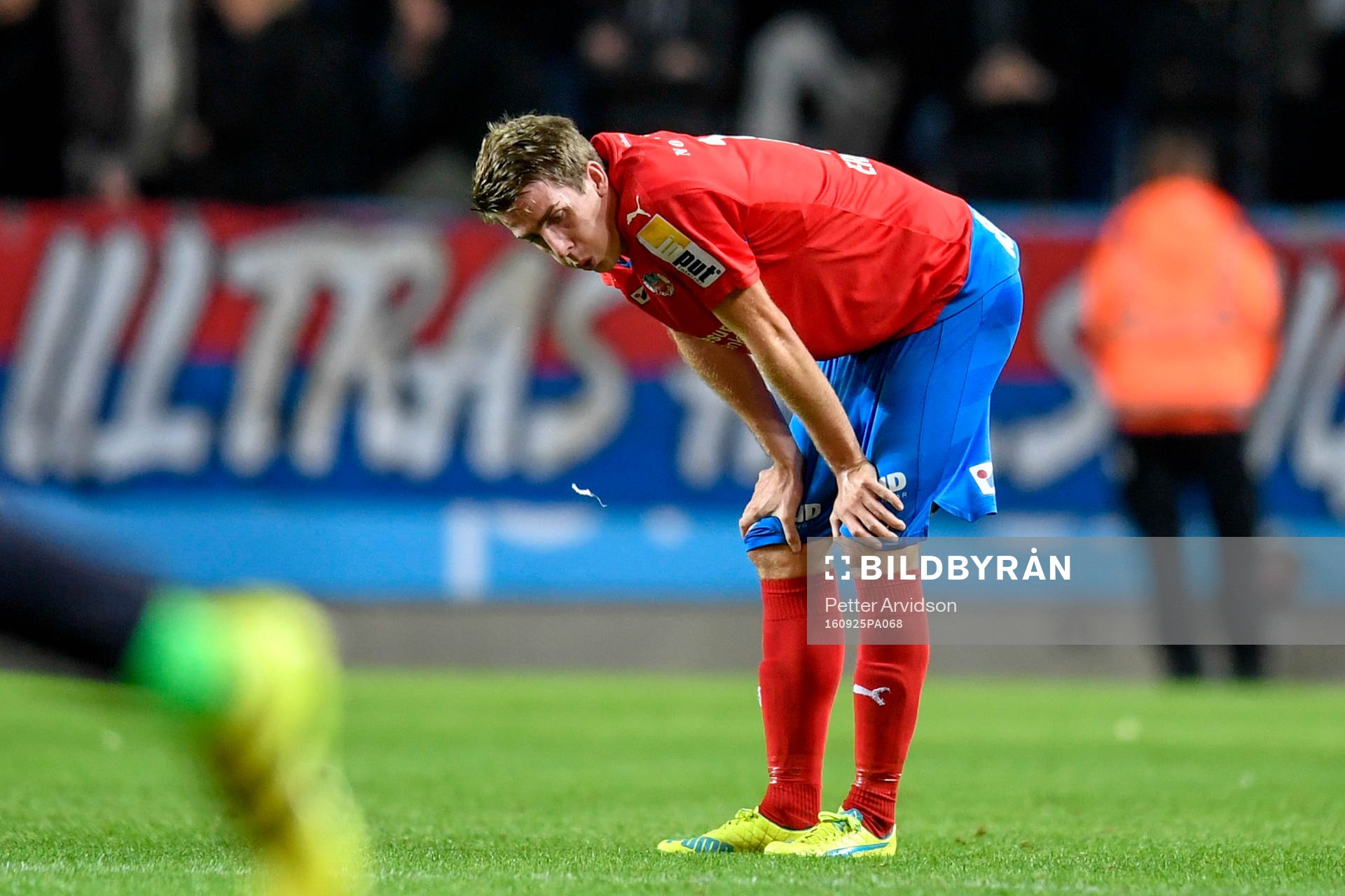 Helsingborgs Adam Eriksson deppar
