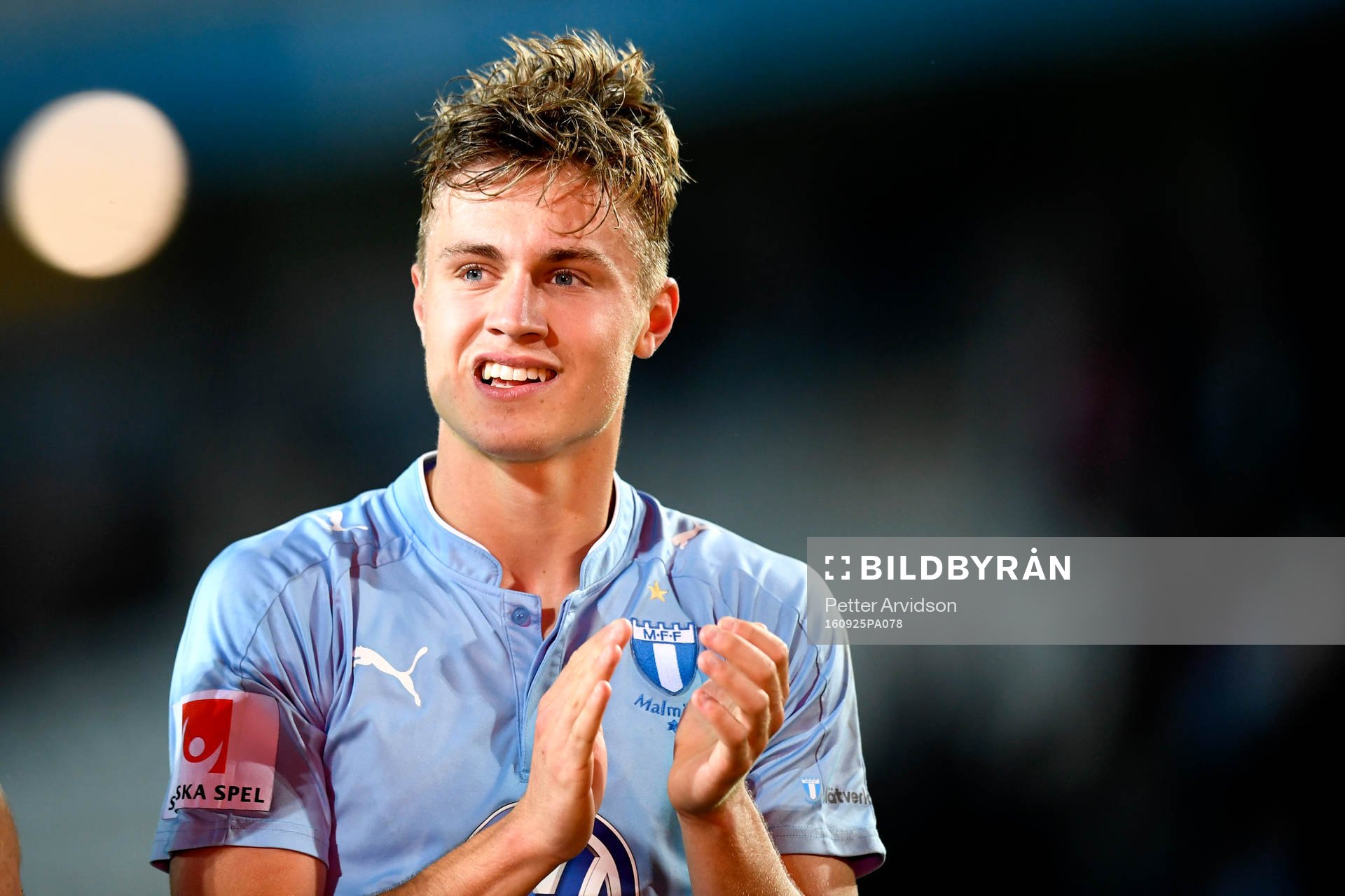 Malmö FFs Mattias Svanberg jublar