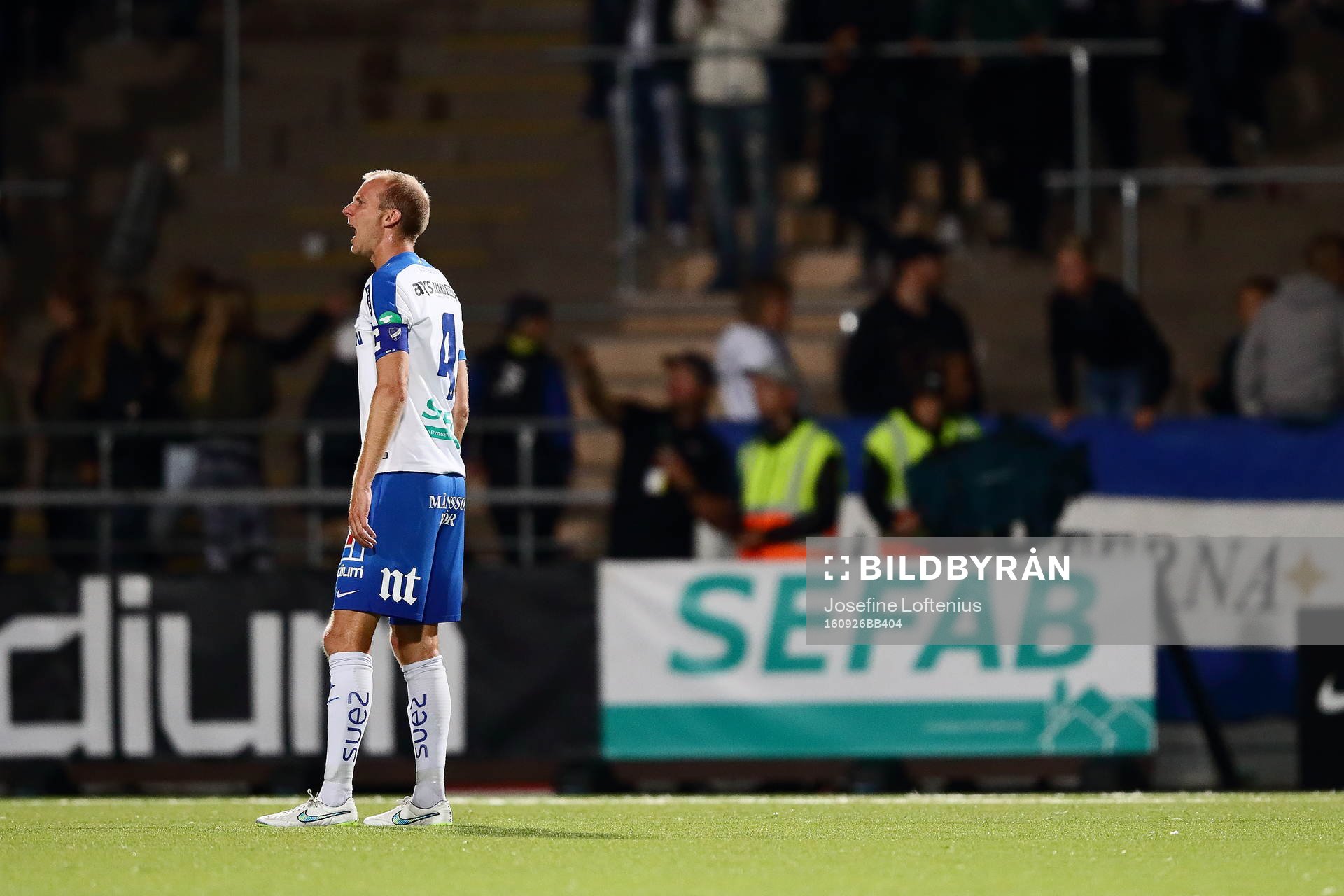 Norrköpings Andreas Johansson reagerar på att