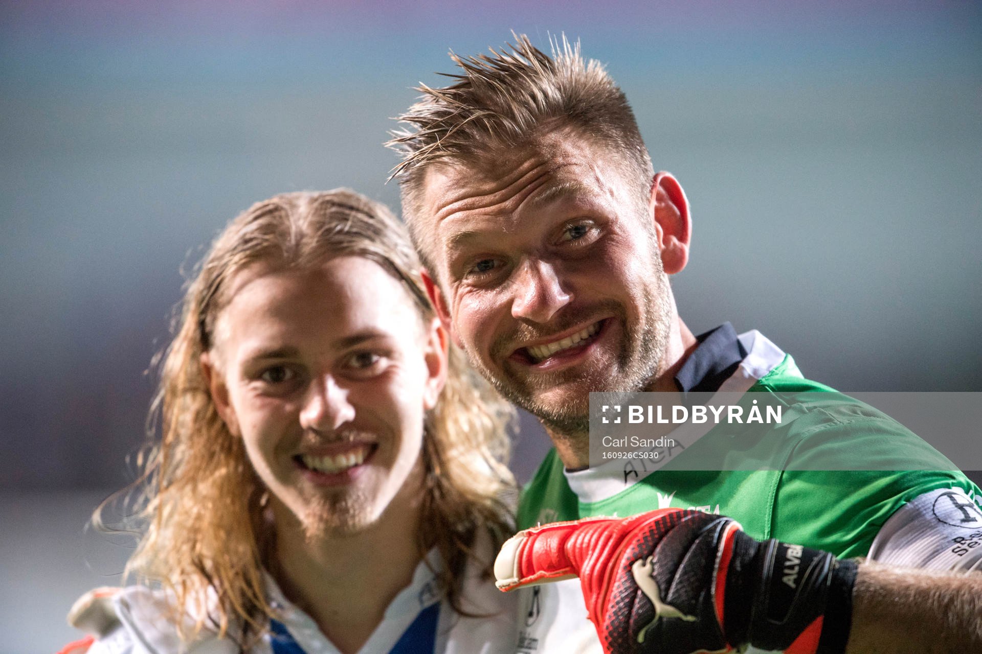 IFK Göteborgs Elias Mar Omarsson och målvakt John
