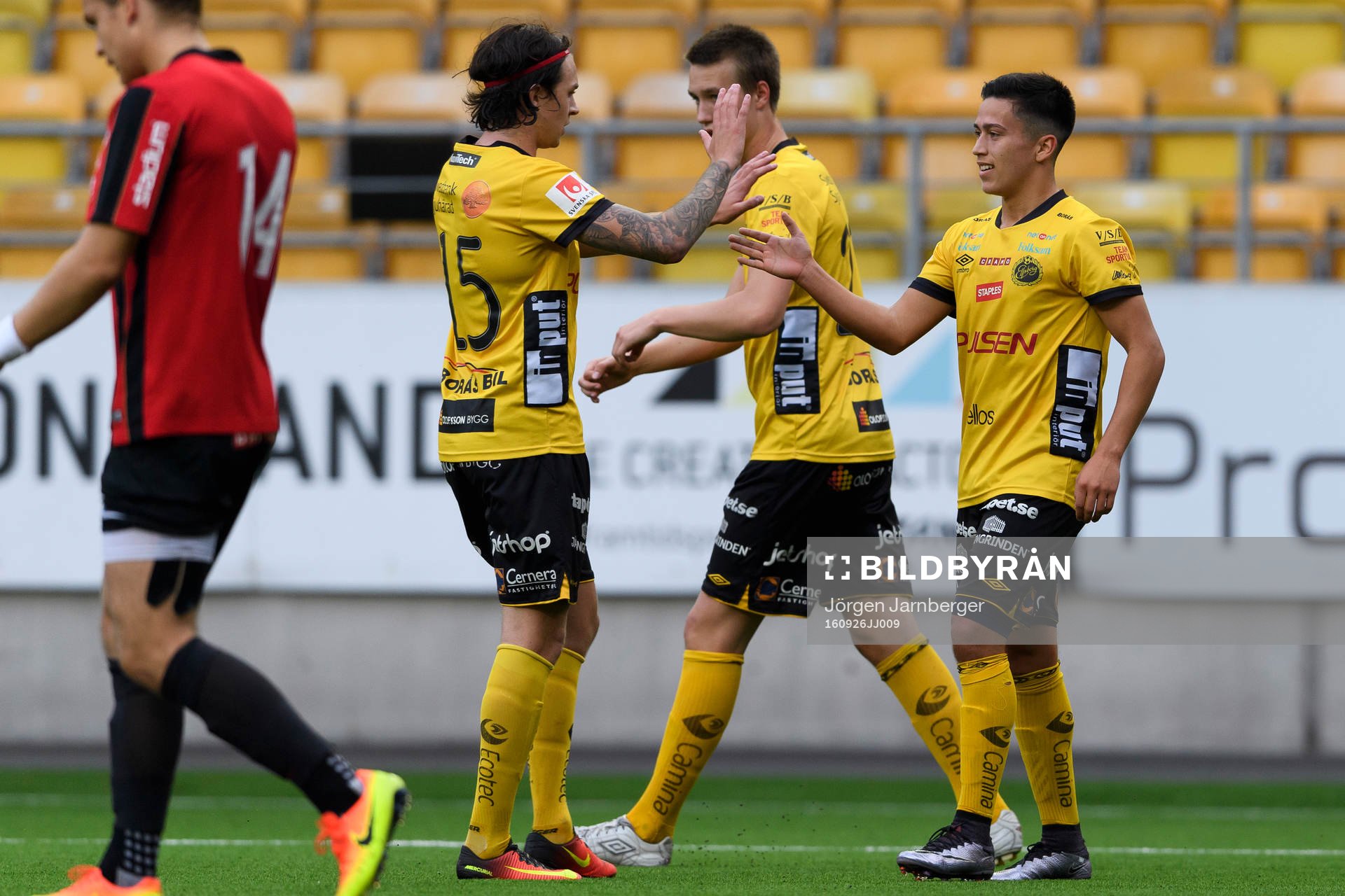 Elfsborgs Sebastian Loyola Nydén gör 1-0 och jublar