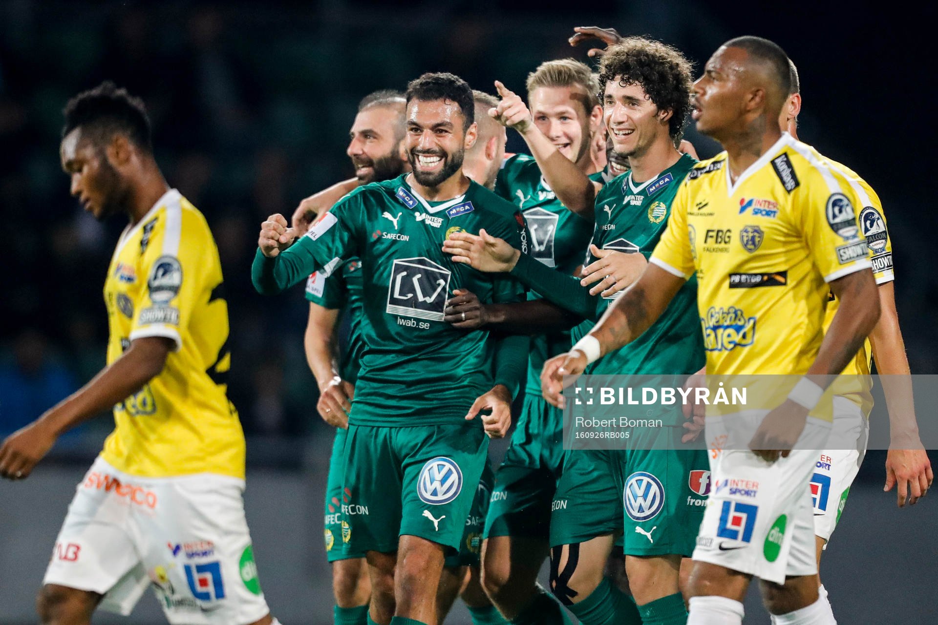 Hammarbys spelare jublar