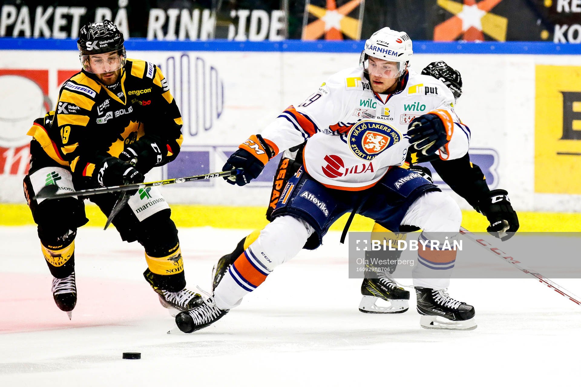 Skellefteås Niclas Burström  och Andrew Calof