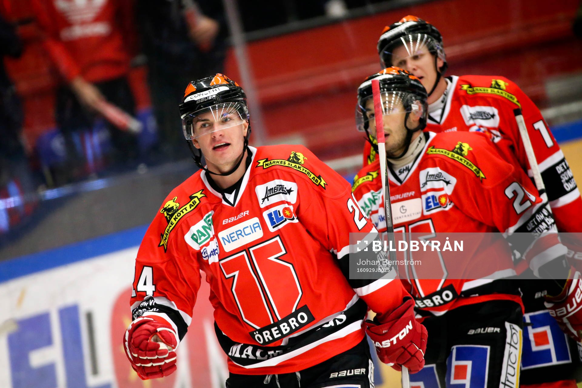 Örebros Petr Zamorsky jublar
