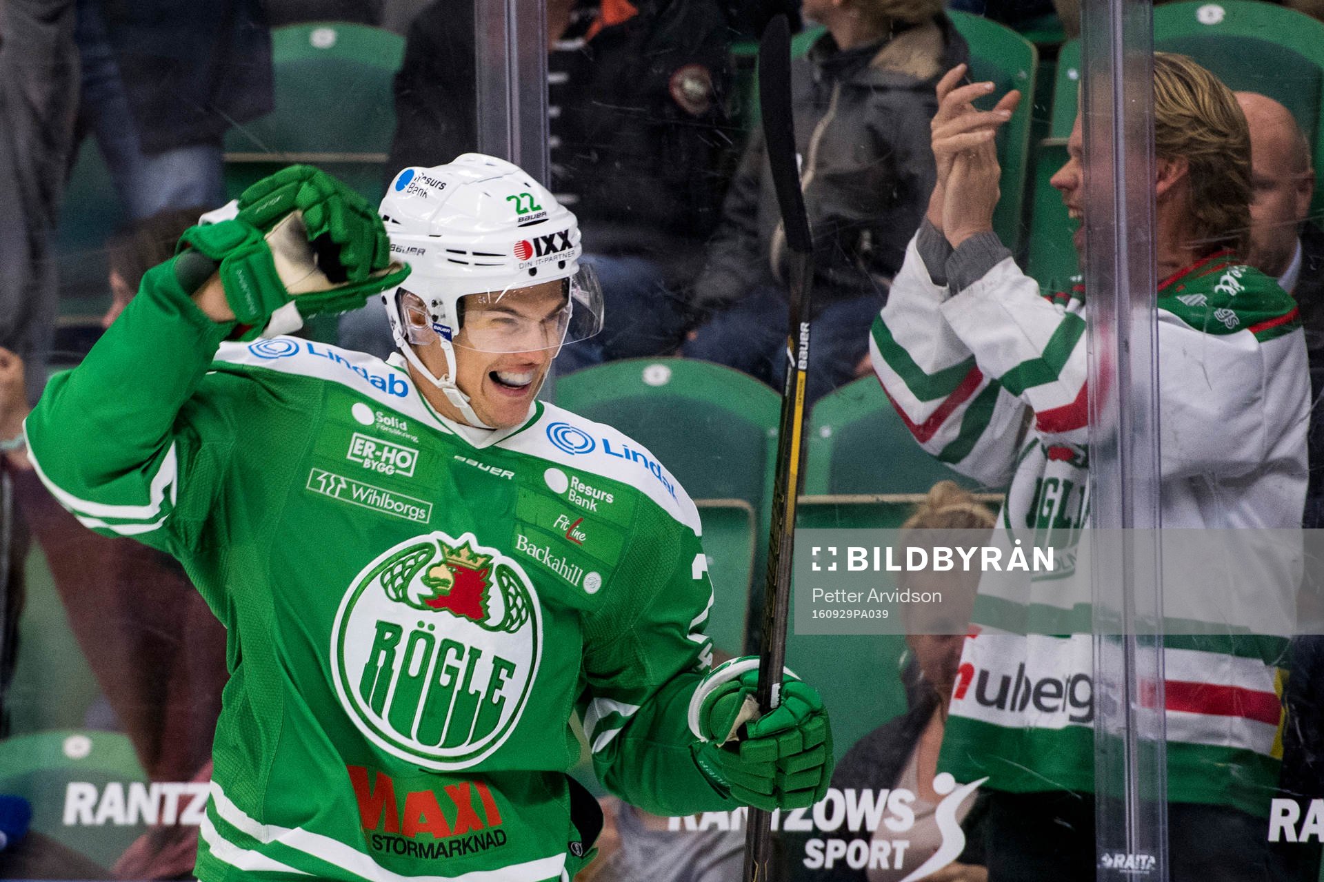 Rögles Sebastian Wännström jublar