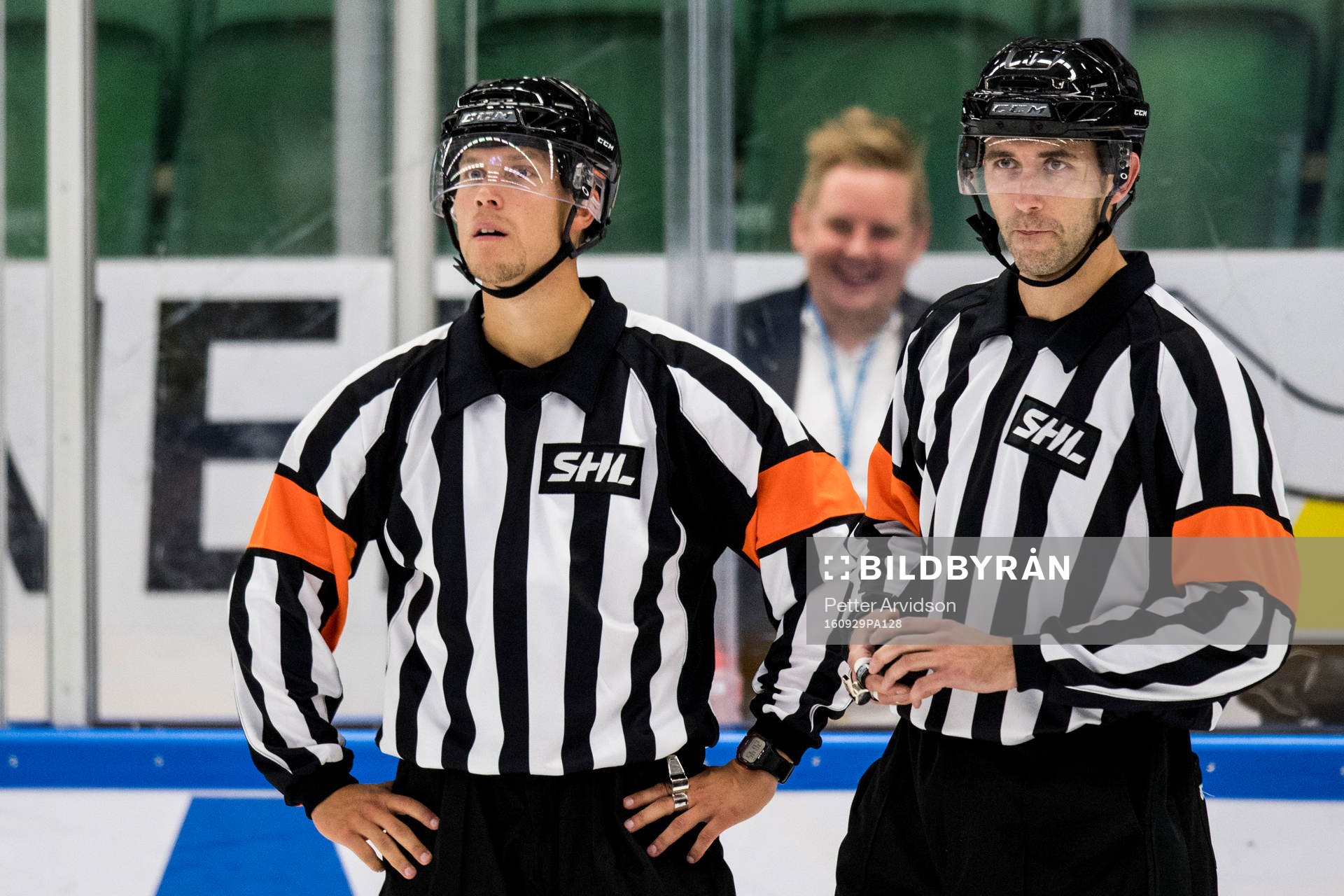 Domare Andreas Harnebring och Linus Öhlund