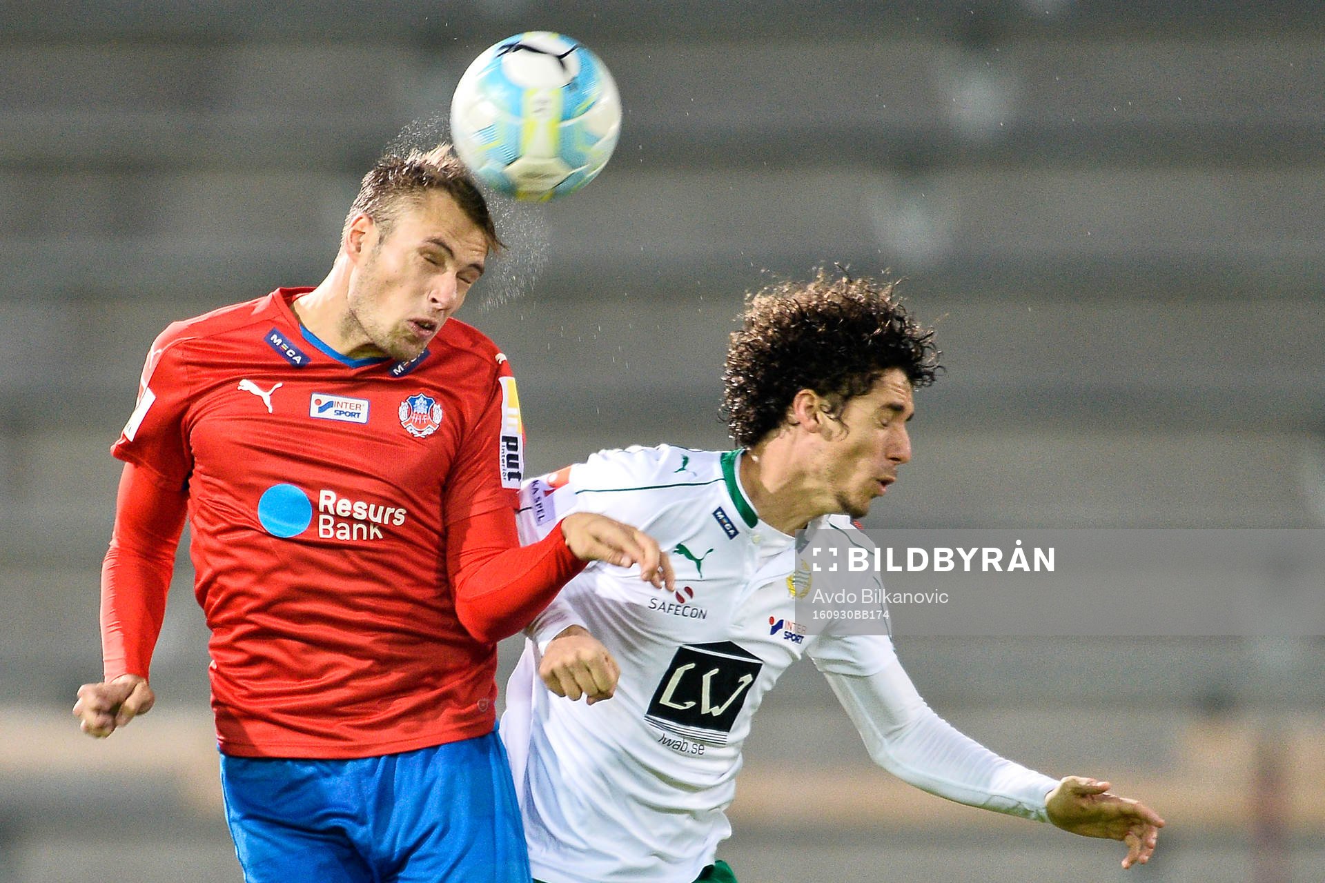 Helsingborgs Frederik Helstrup Jensen och Hammarbys Romulo