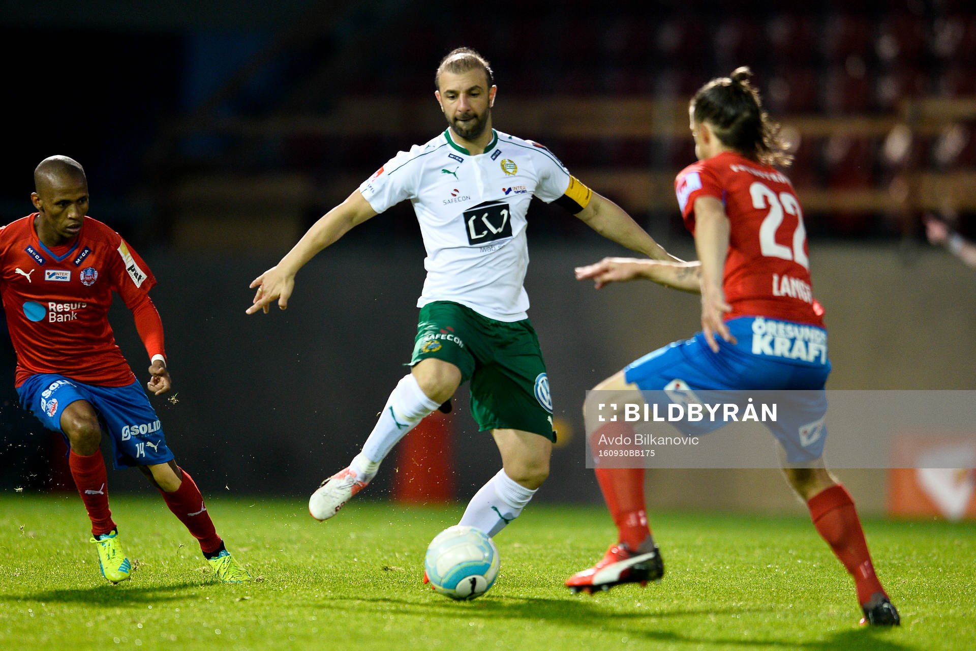 Hammarbys Kennedy Bakircioglu och 6Helsingborgs Jesper Lange