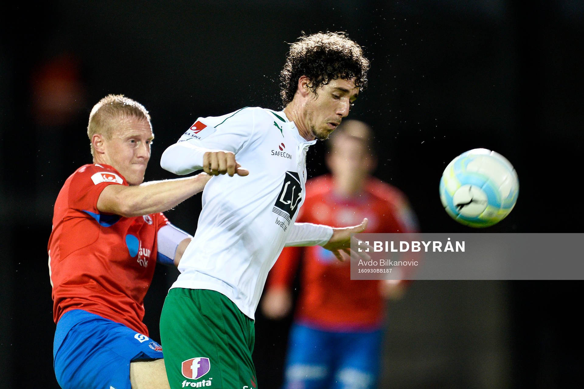 Helsingborgs Peter Larsson och Hammarbys Romulo Cabral