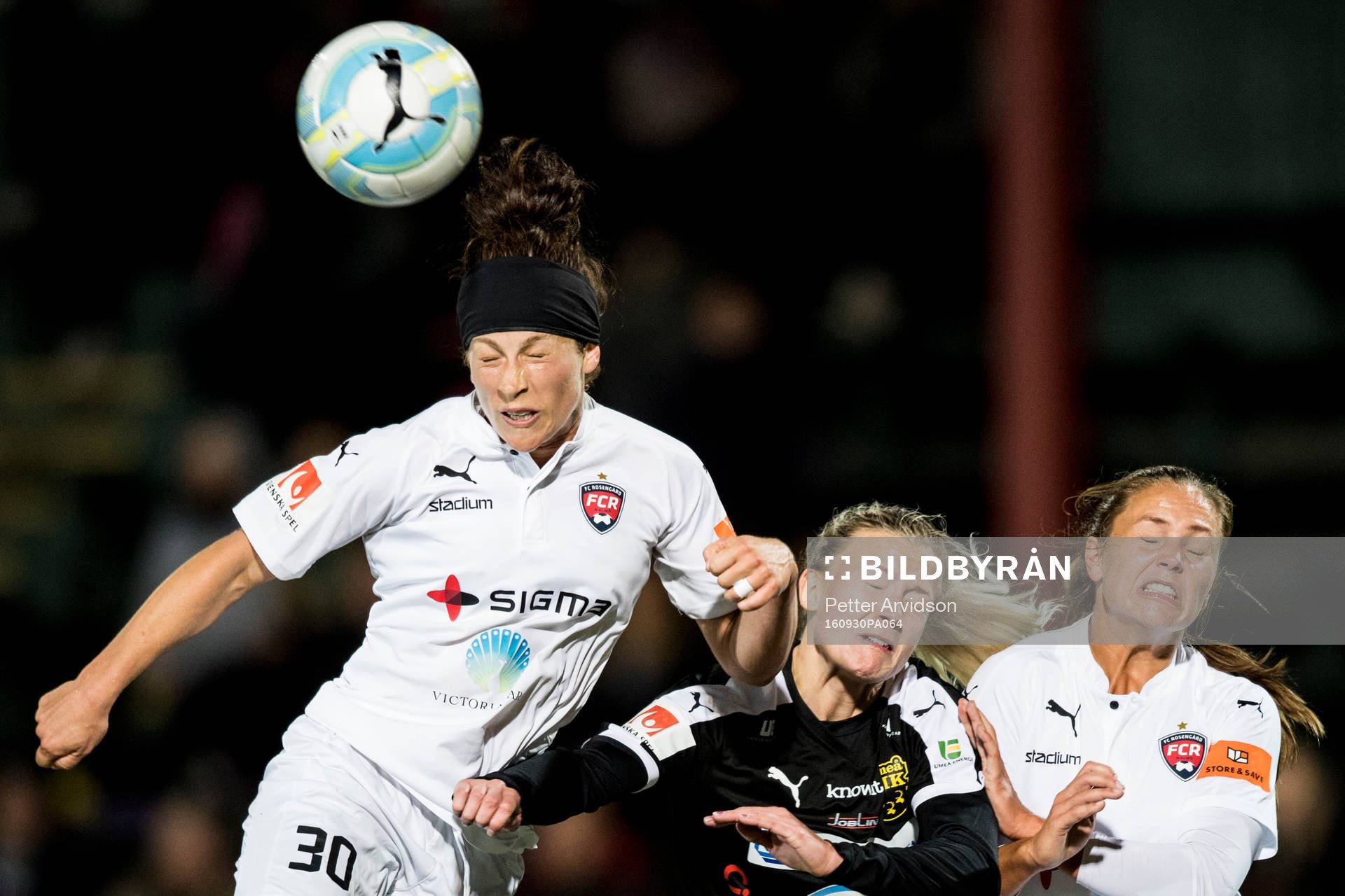 Rosengårds Ella Masar och Lieke Martens mot Umeås Hanna