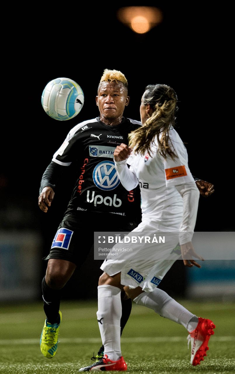 Umeås Rita Chikwelu och Rosengårds Marta Viera Da Silva