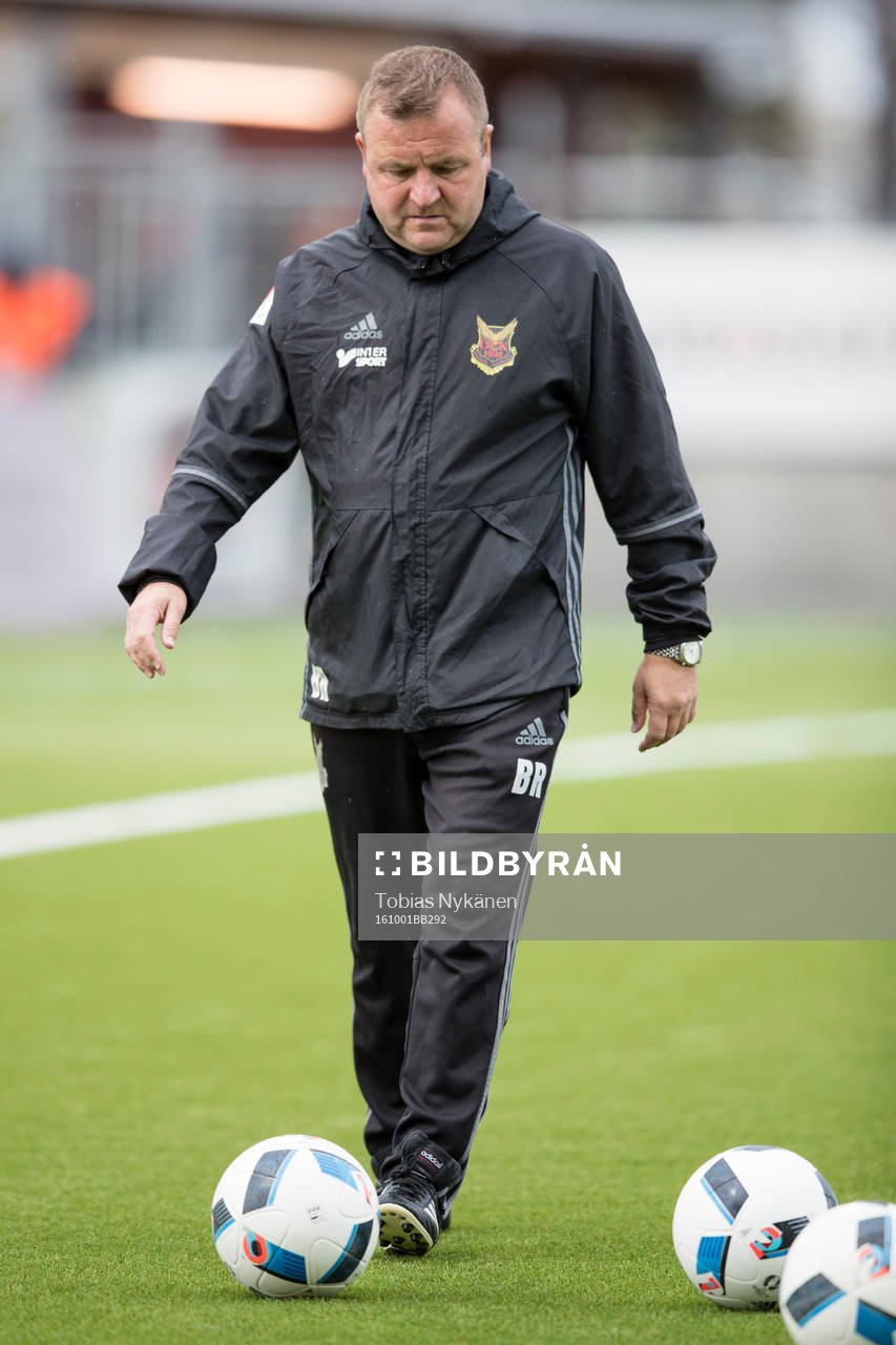 Östersunds assisterande tränare Billy Reid