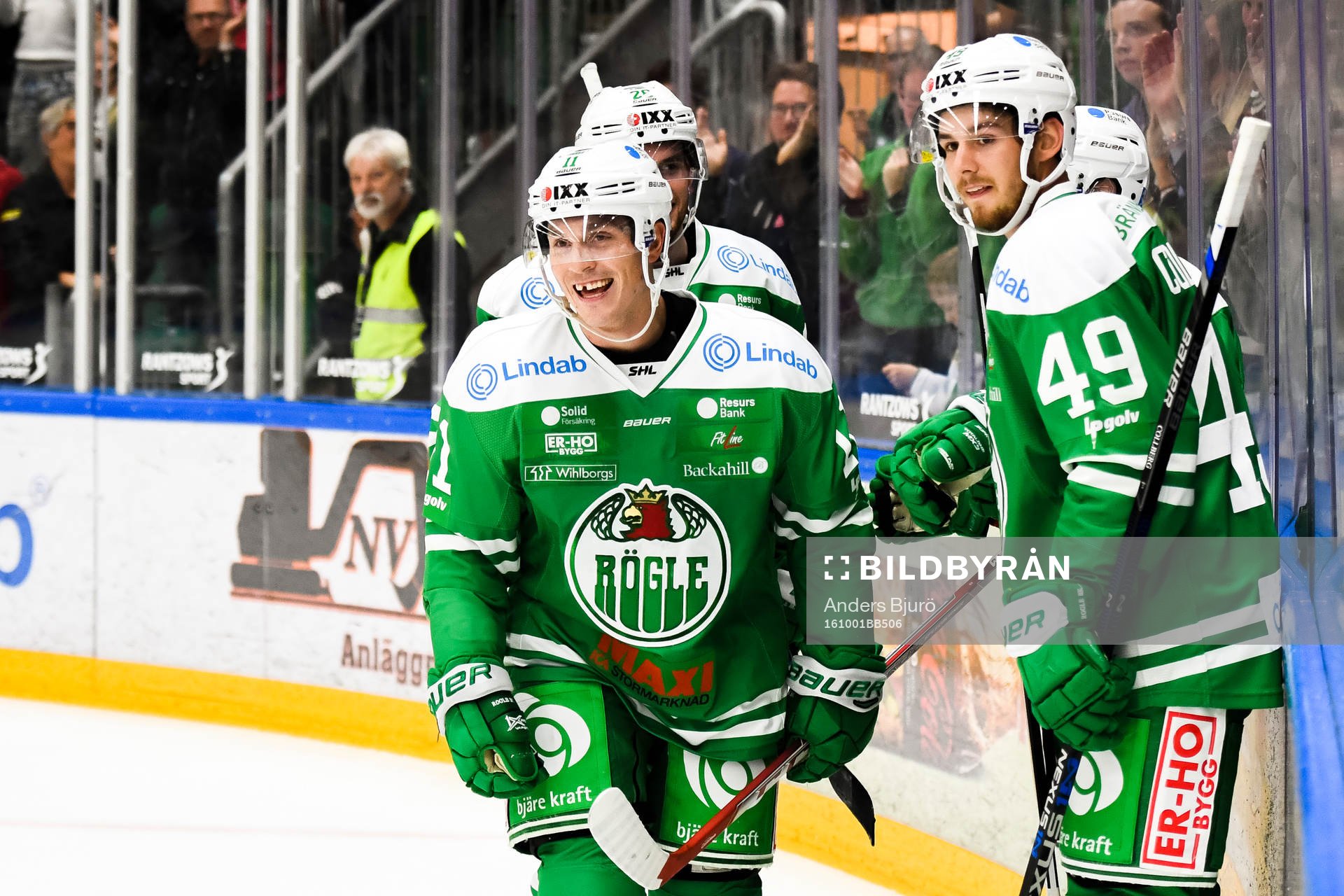 Rögles Bryan Lerg och Sebastian Collberg jublar