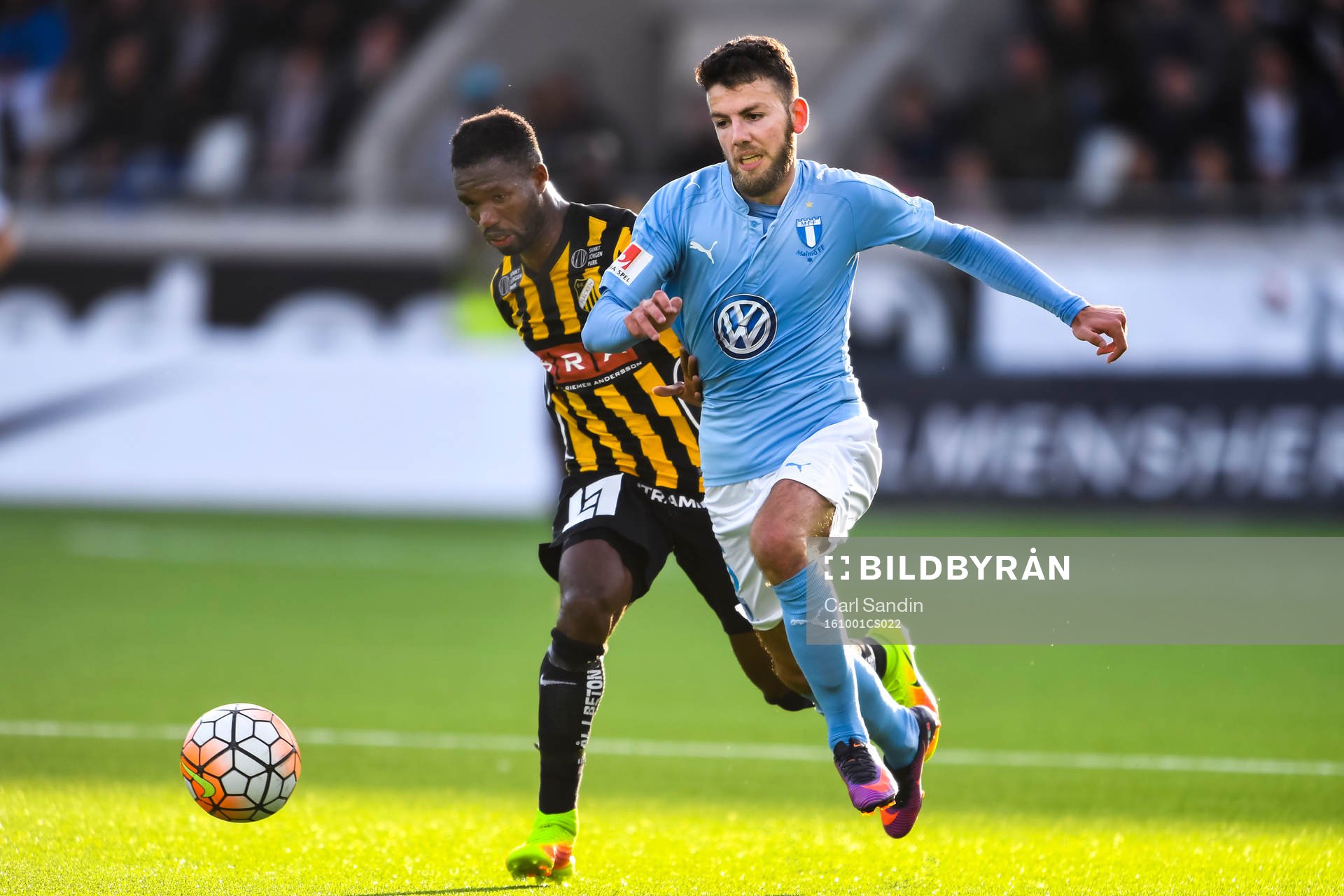 Häckens Mohammed Abubakari och Malmö FFs Erdal Rakip