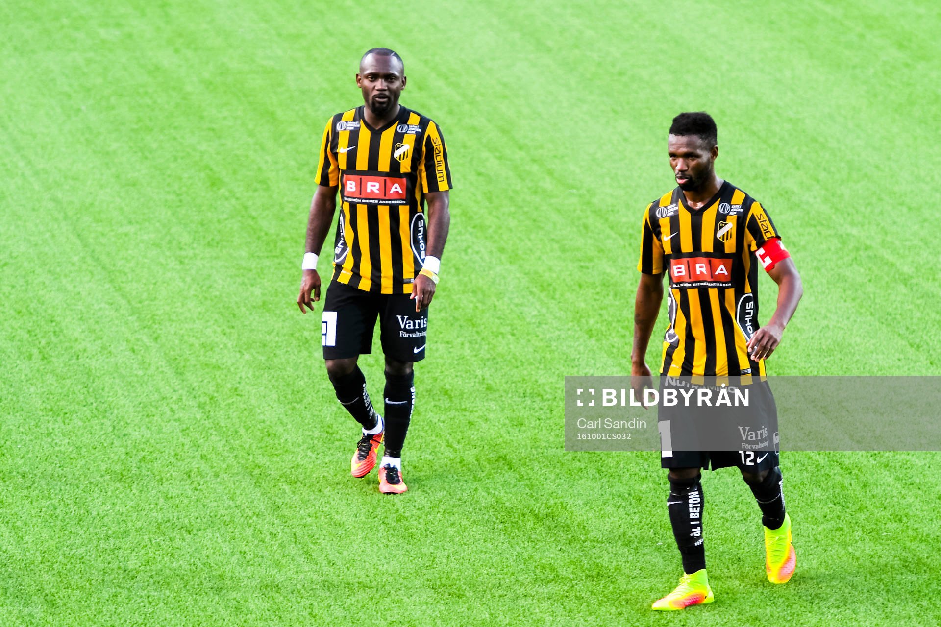 Häckens Mohammed Abubakari och John Owoeri deppar