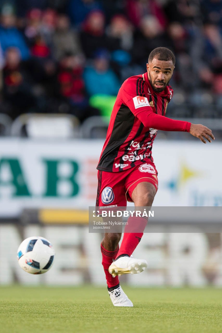 Östersunds Alex Dyer