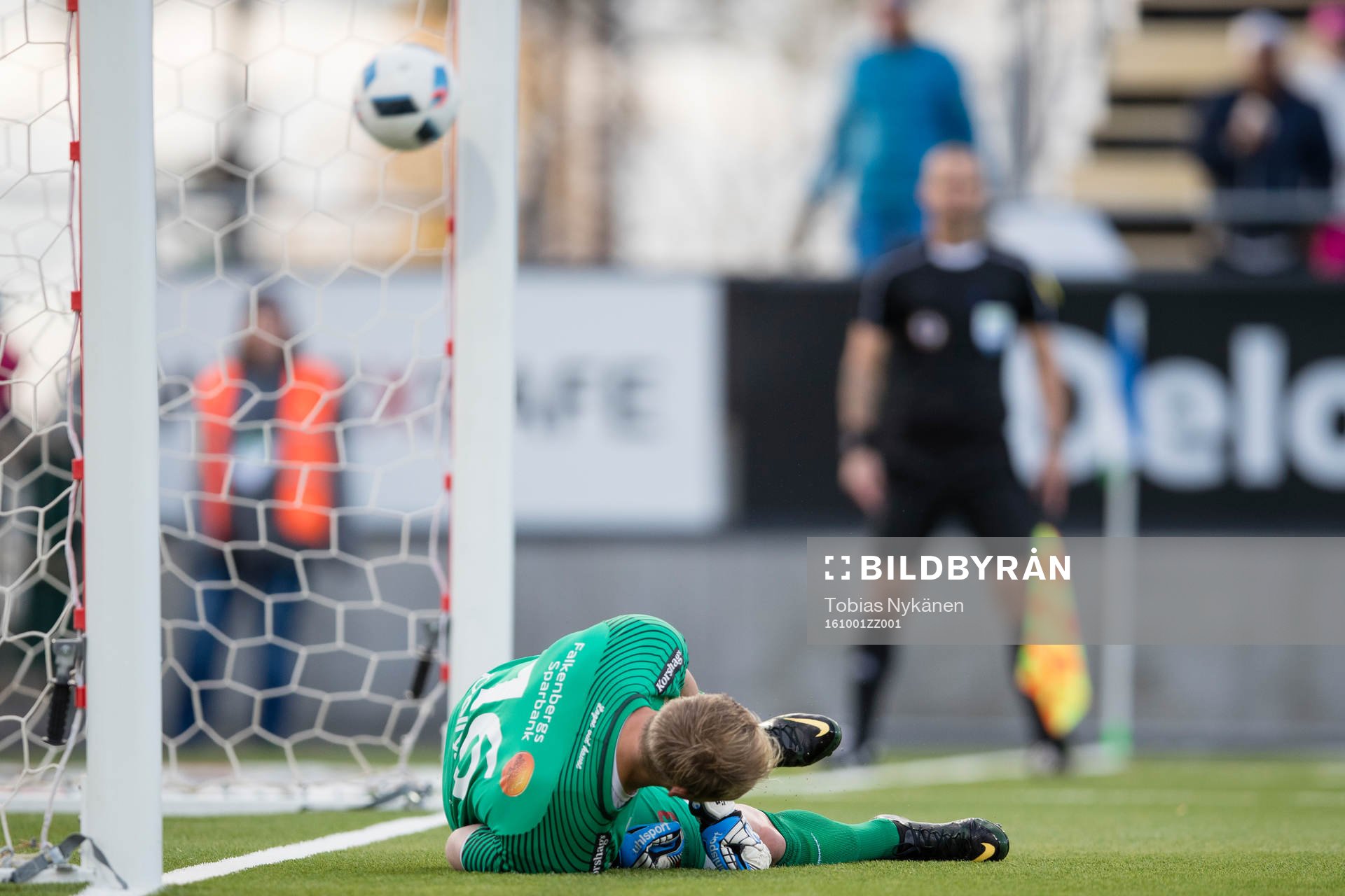 Falkenbergs målvakt Alexander Lundin släpper in 4-1