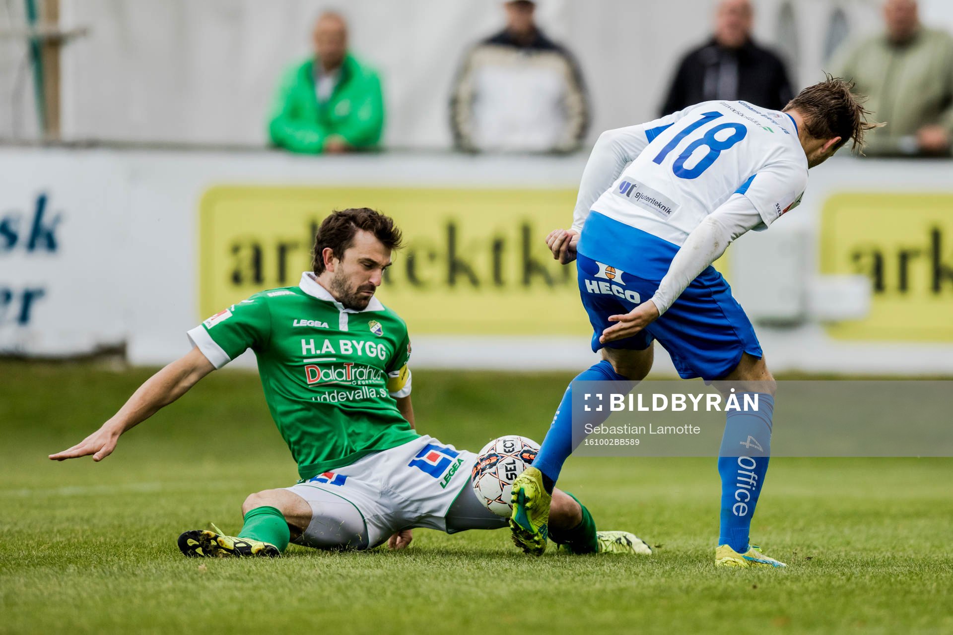 Ljungskiles Aleksandar Kitic och Värnamos Simon Nilsson