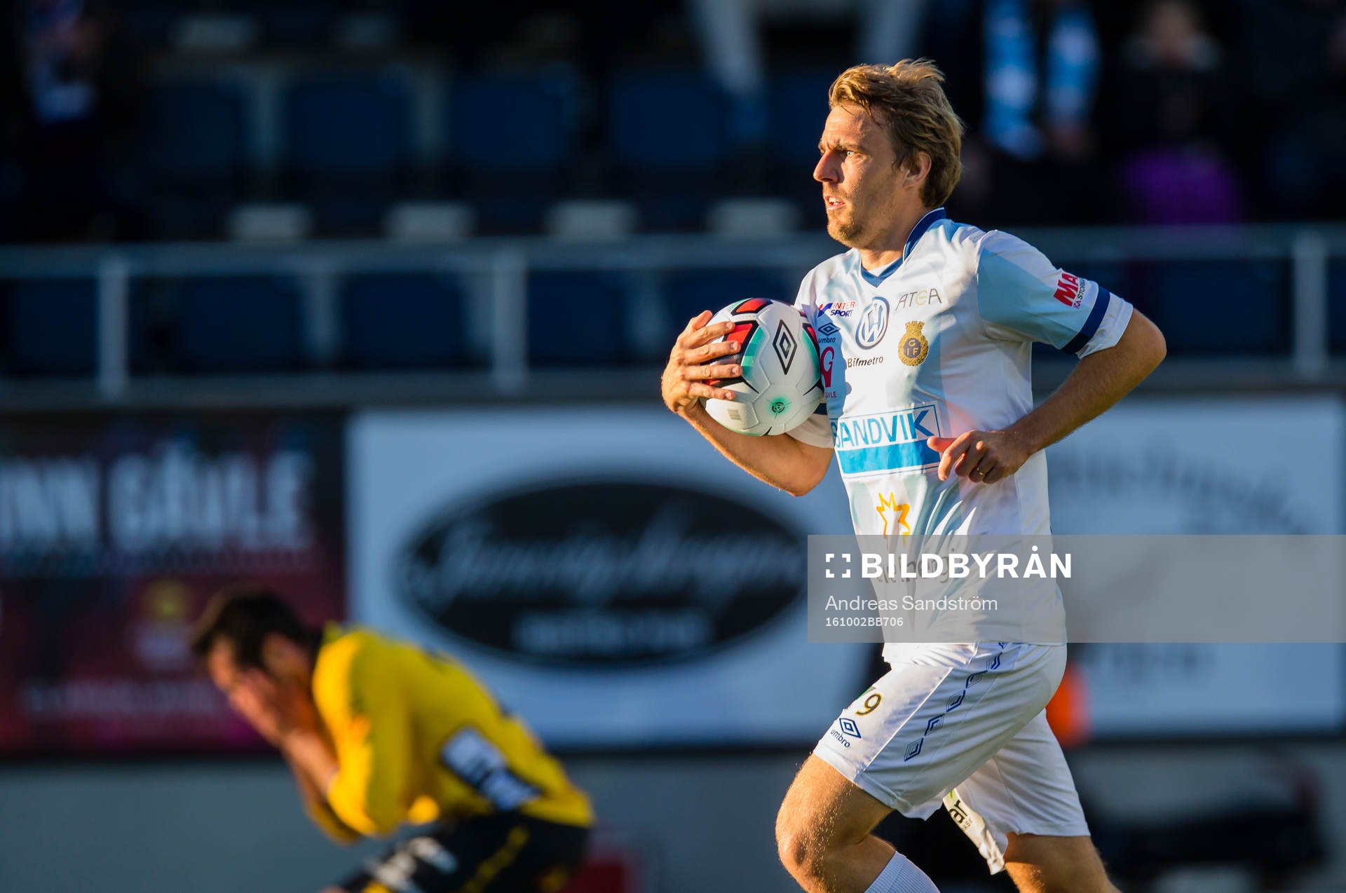 Gefles Johan Oremo gör 2-2 på övertid och vill sätta