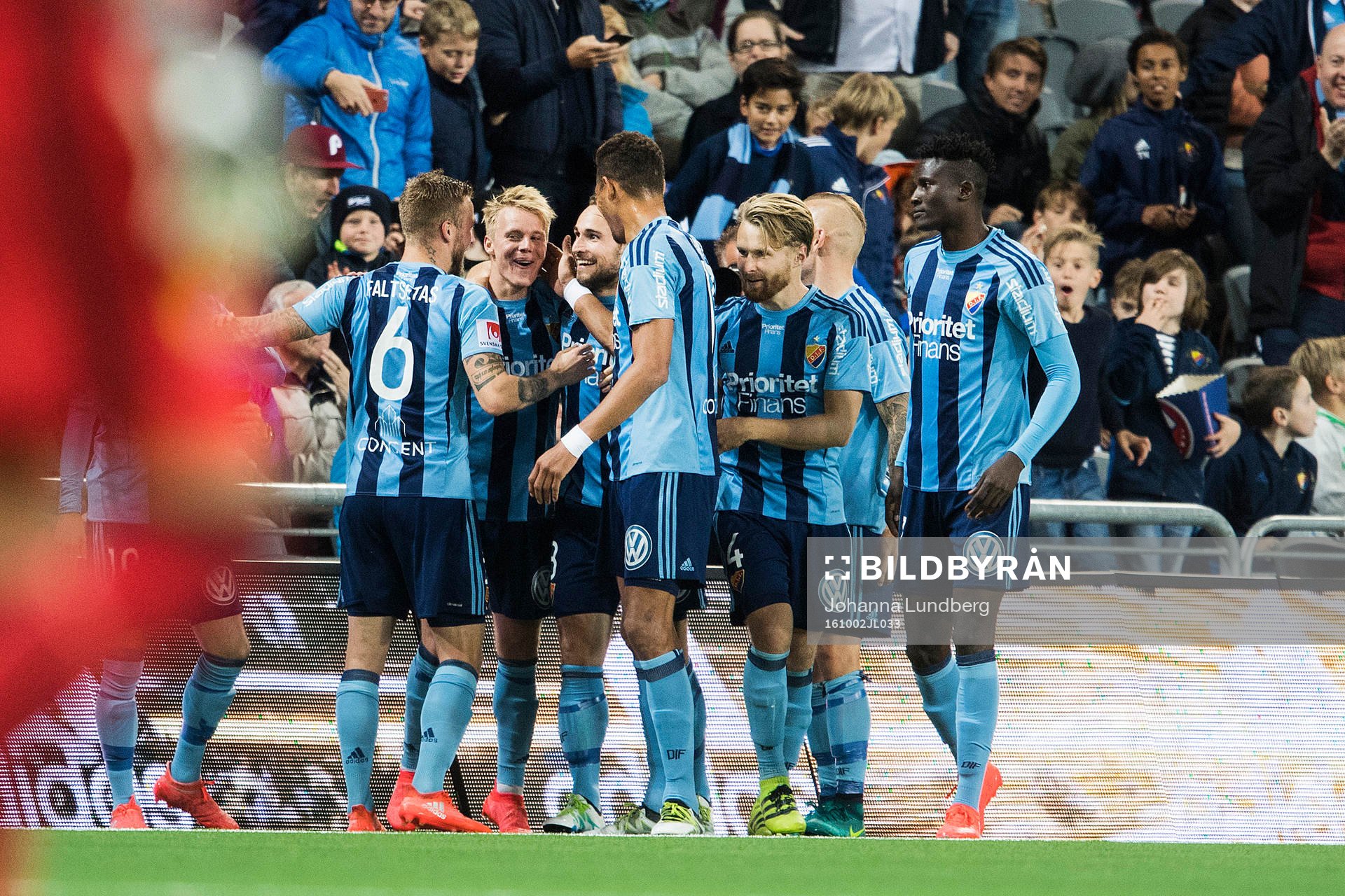 Djurgårdens Elliot Käck gör 3-1 och jublar med Magnus