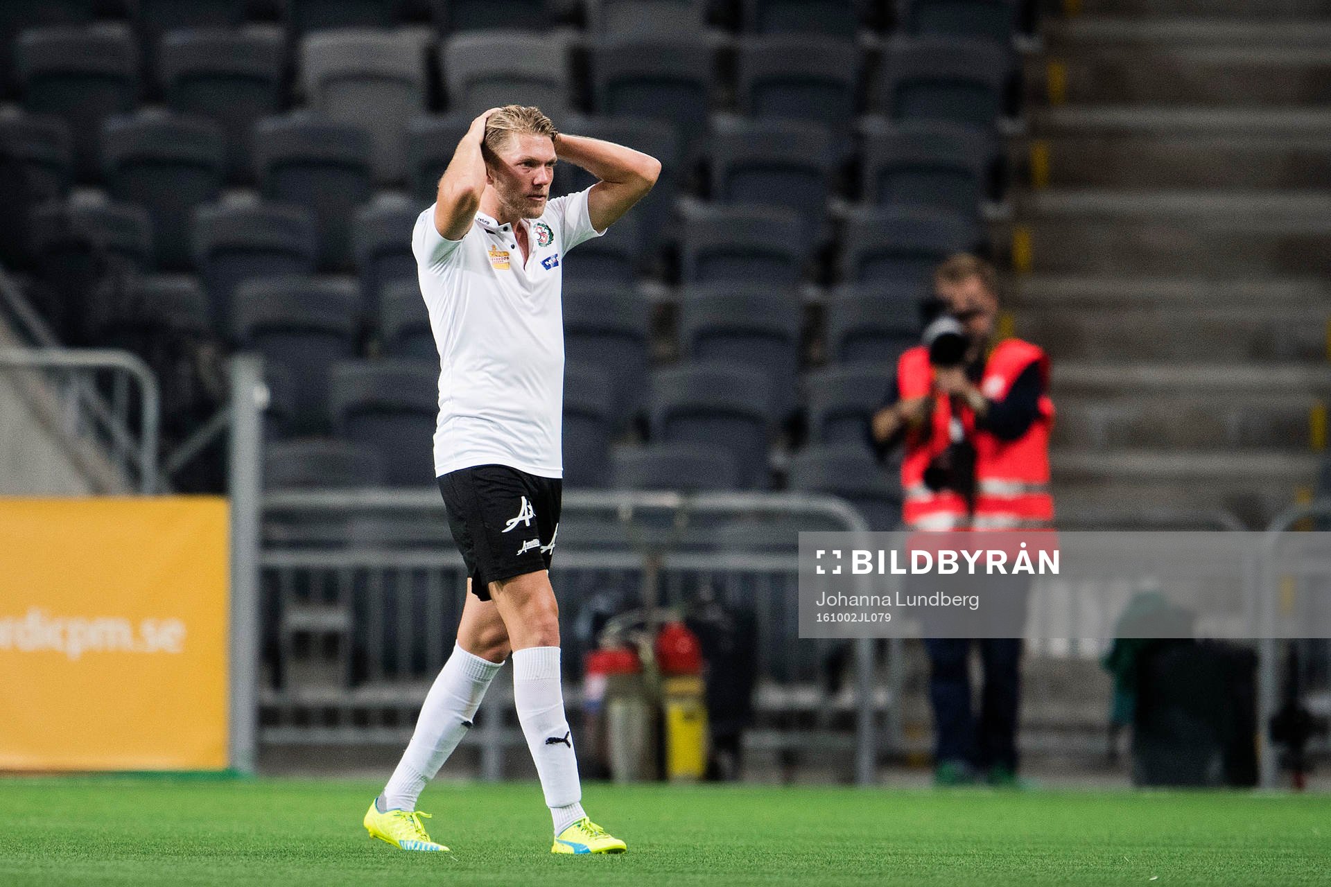 Örebros Martin Broberg deppar