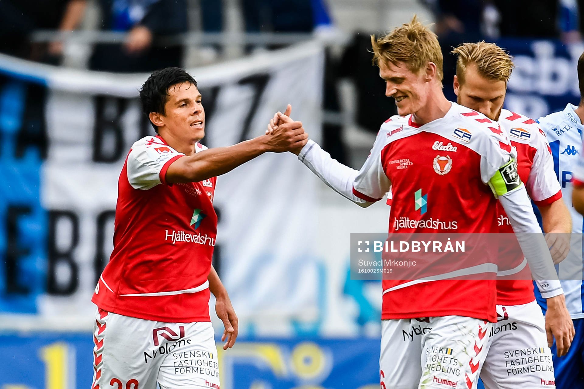 Kalmars Romário Pereira Sipião jublar med Rasmus Elm