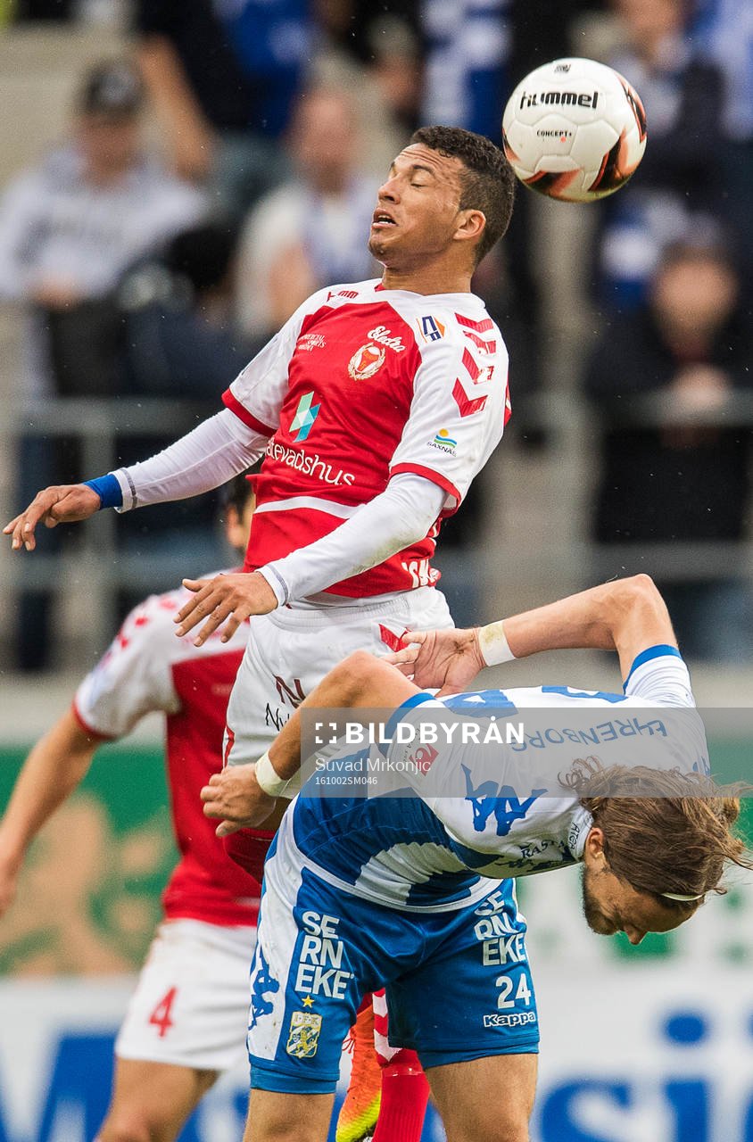 Kalmars Ismael Silva Lima och IFK Göteborgs Tom Pettersson