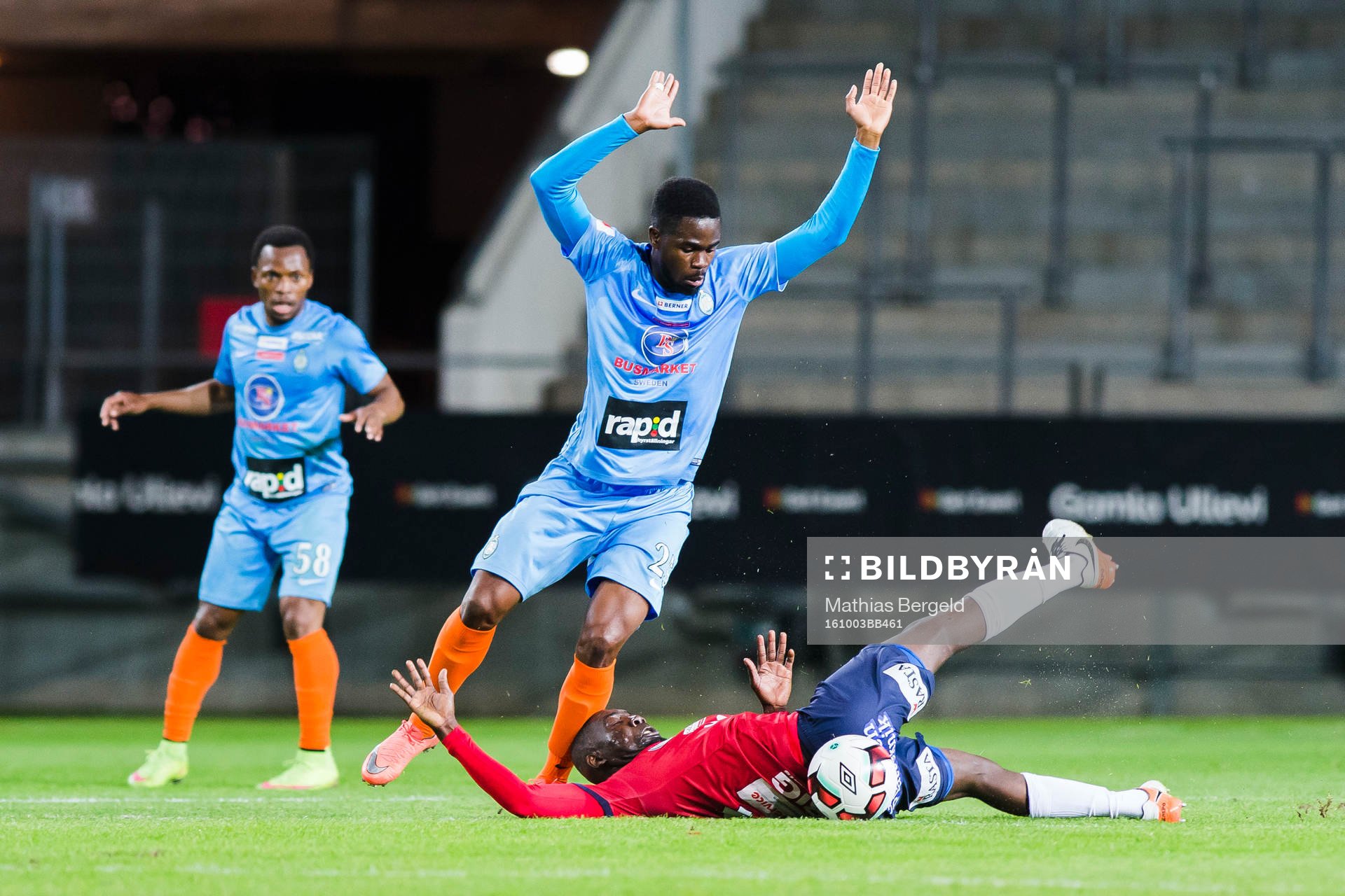 Athletics Abdoul Razak och Örgrytes Alexis Yougouda Kada
