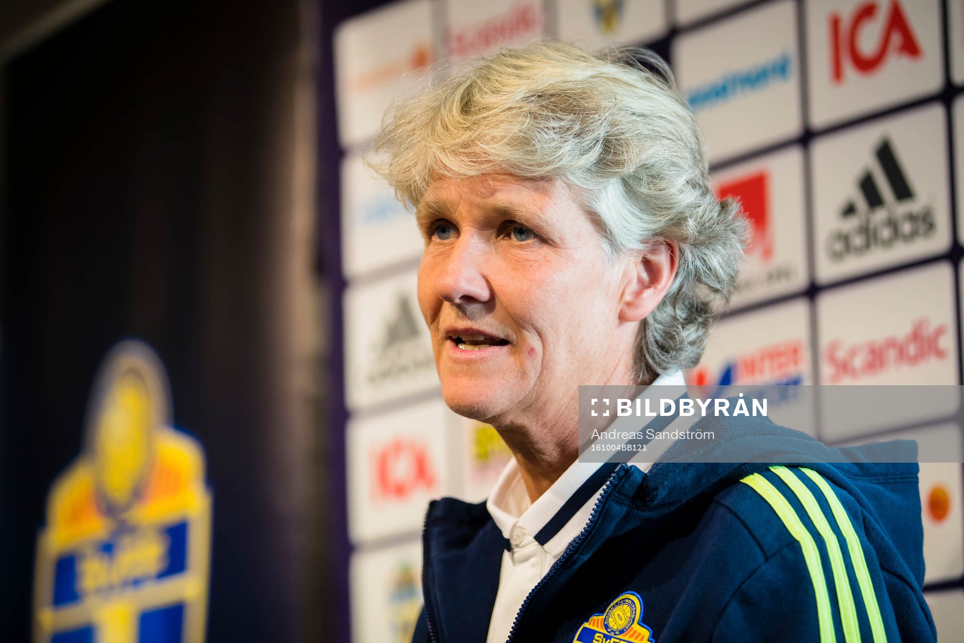 Sveriges förbundskapten för damfotbollslandslaget, Pia