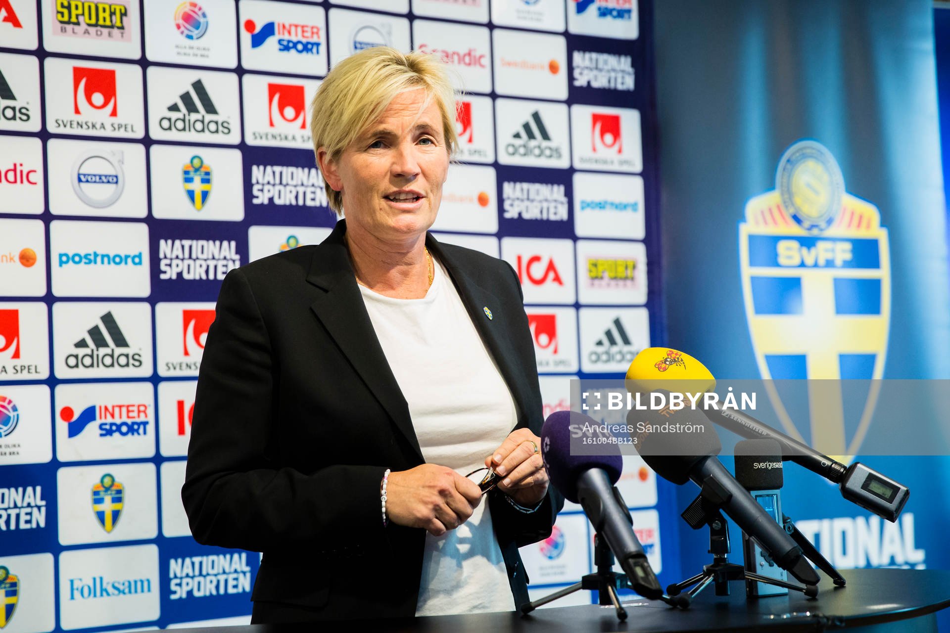 Sveriges förbundskapten för damfotbollslandslaget, Pia