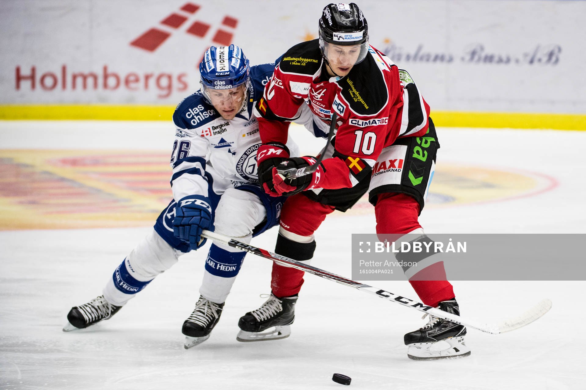 Leksands Patrik Norén och Malmö Redhawks Robin Alvarez