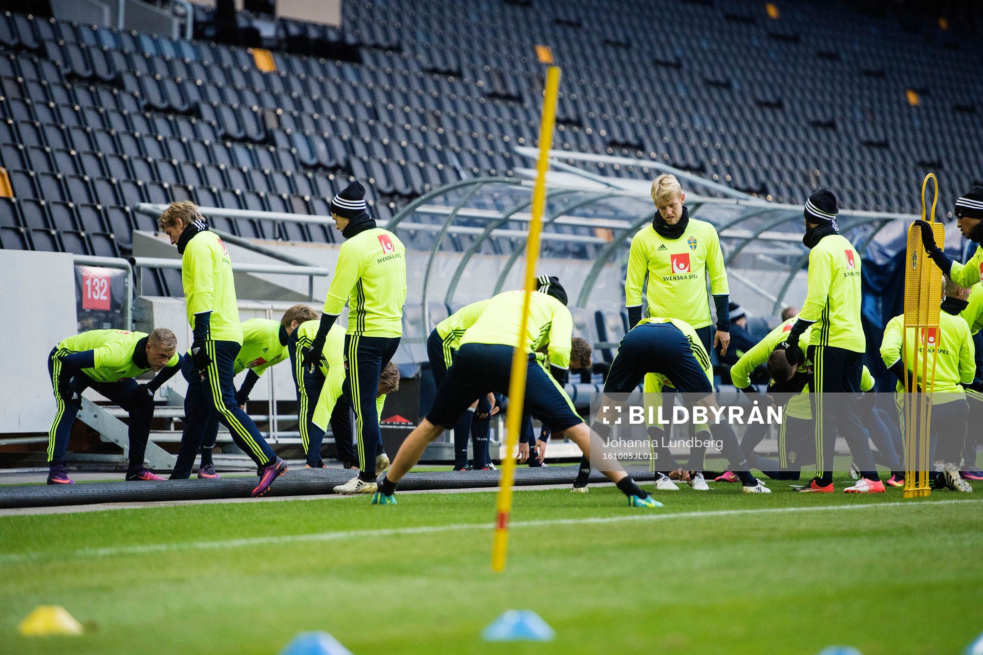 Sveriges spelare stretchar
