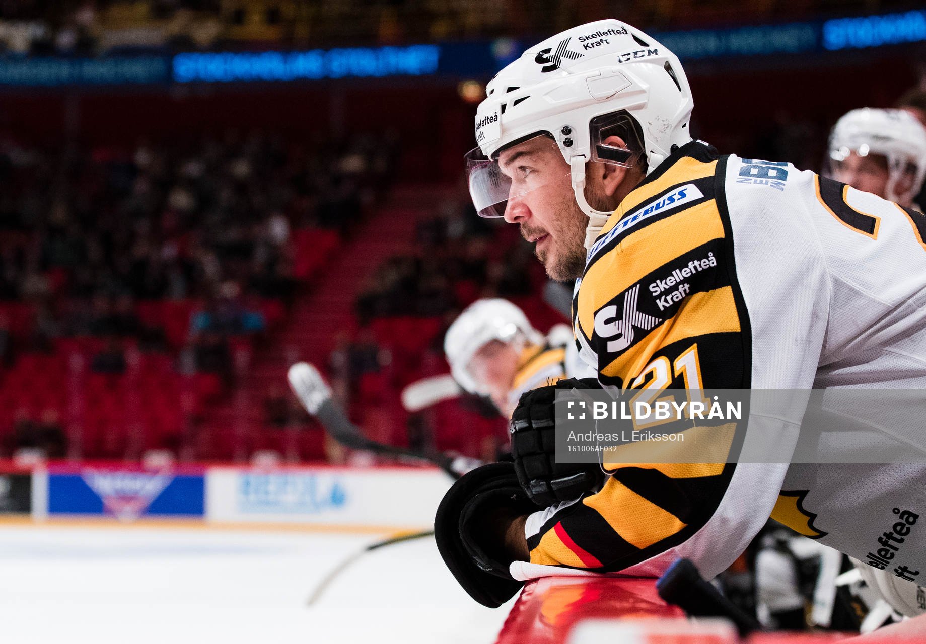 Skellefteås Jimmie Ericsson i avbytarbåset