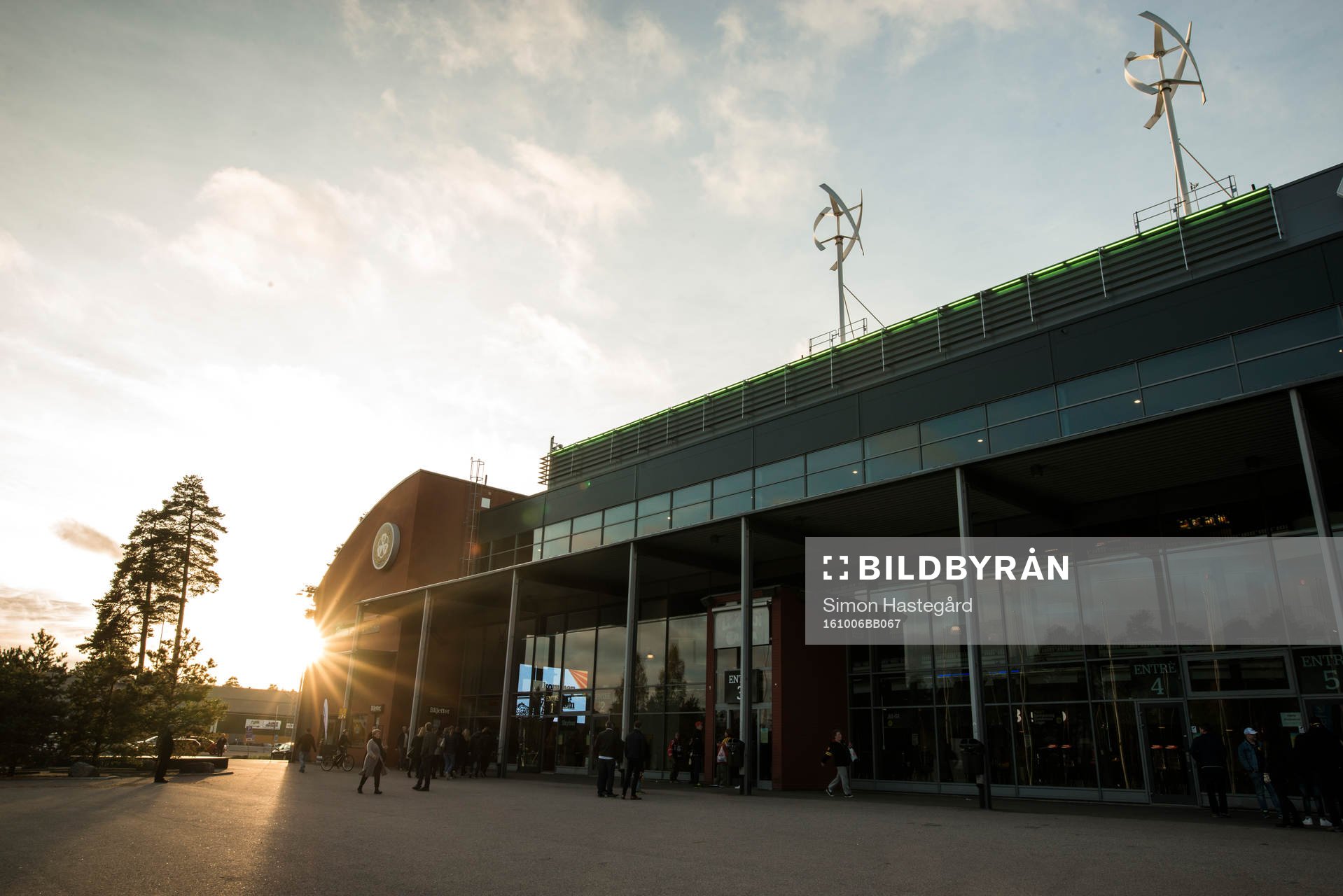 Entrén till Gavlerinken Arena före ishockeymatchen i SHL