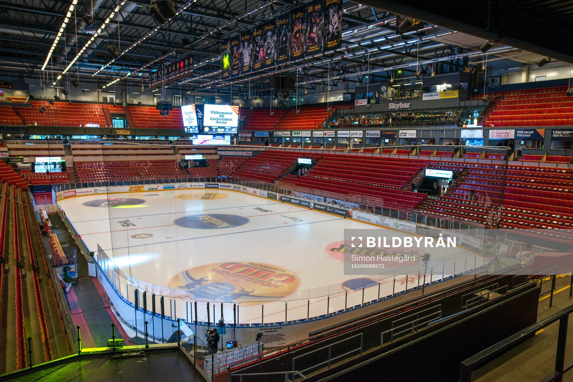 Översiktsbild inne på Gavlerinken Arena före