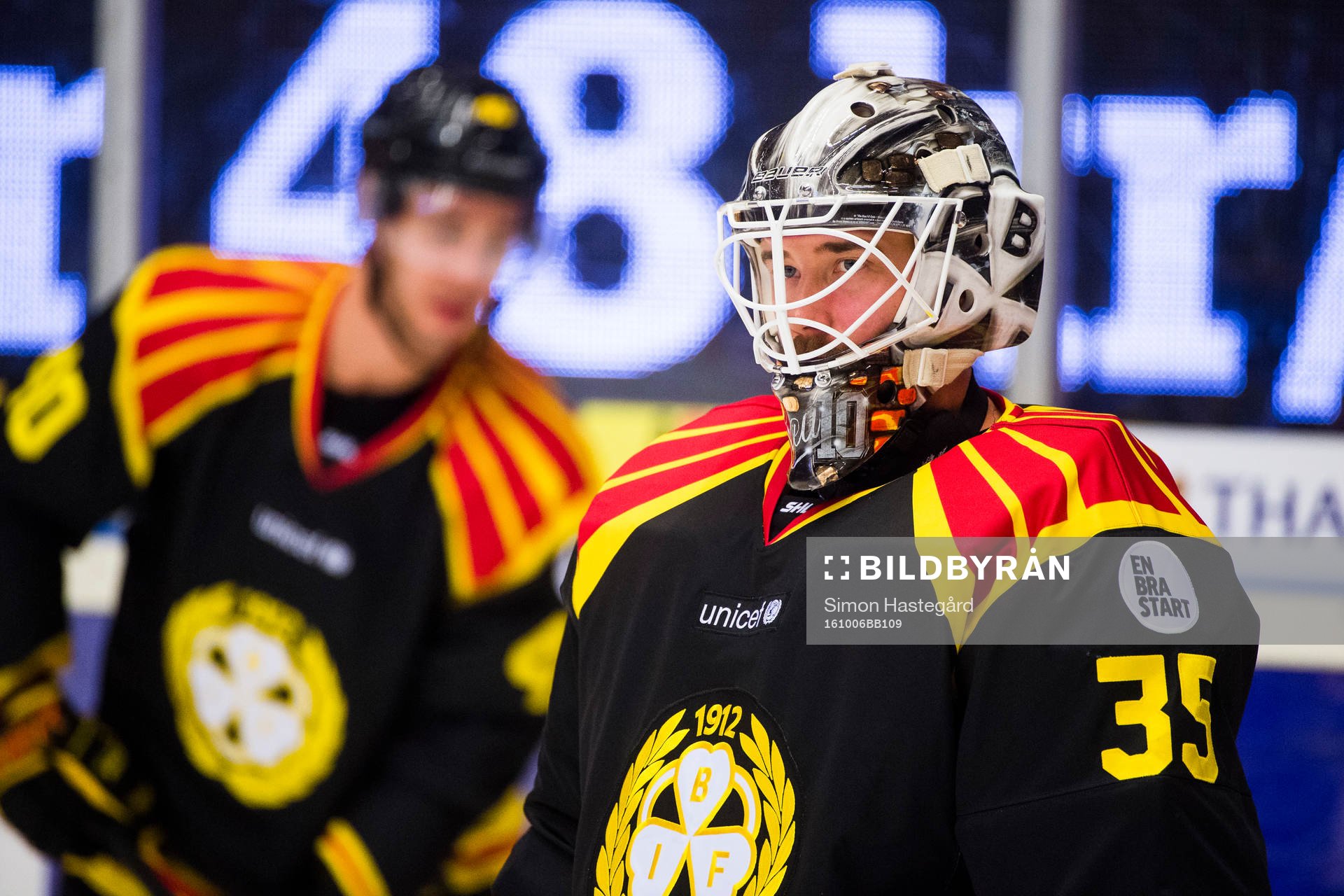 Brynäs målvakt David Rautio före ishockeymatchen i SHL