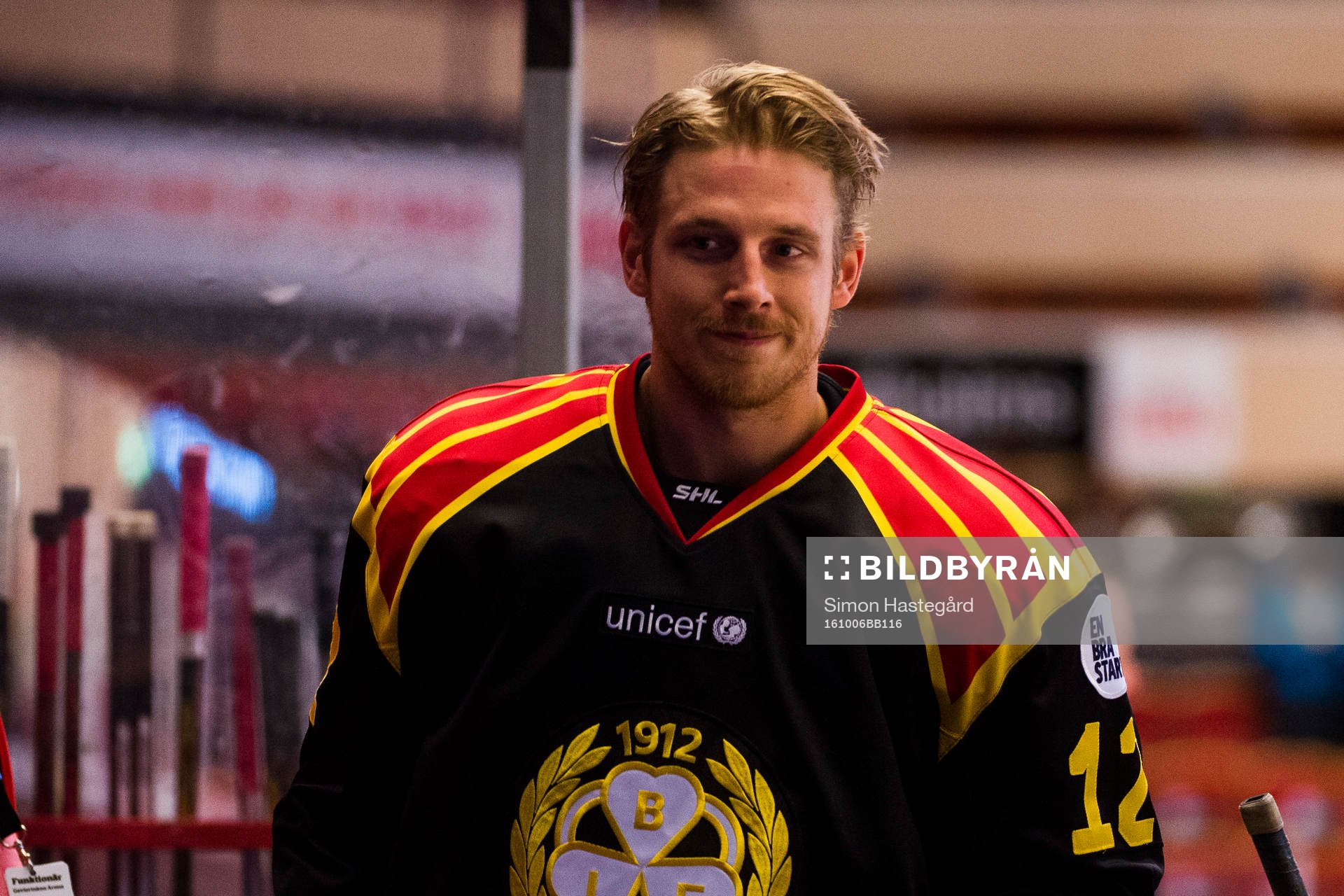 Brynäs Gustaf Thorell före ishockeymatchen i SHL mellan