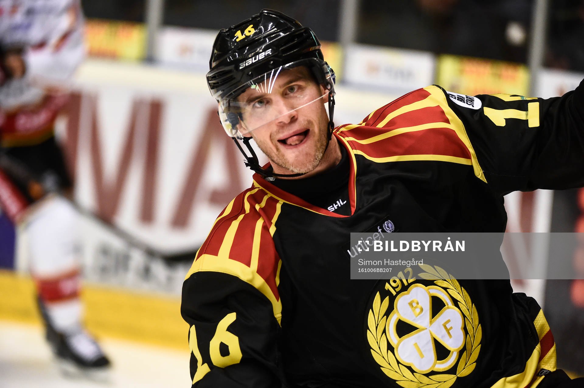 Brynäs Daniel Paille jublar