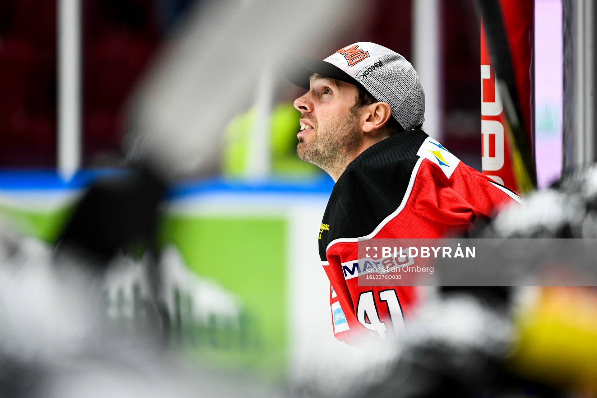 Malmö Redhawks målvakt Cristopher Nihlstorp i båset