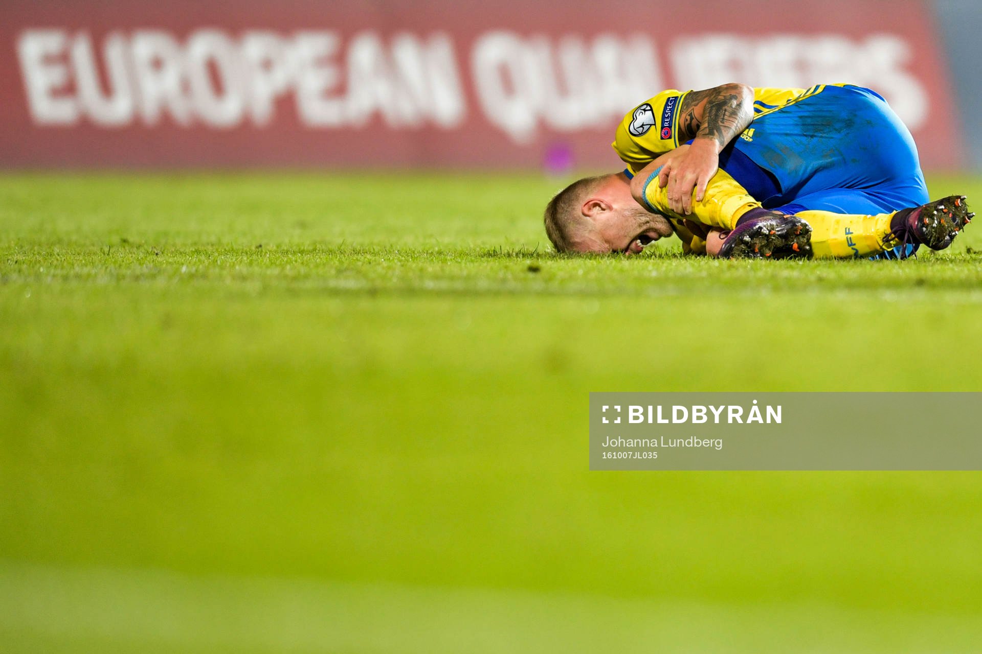 Sveriges John Guidetti har ont