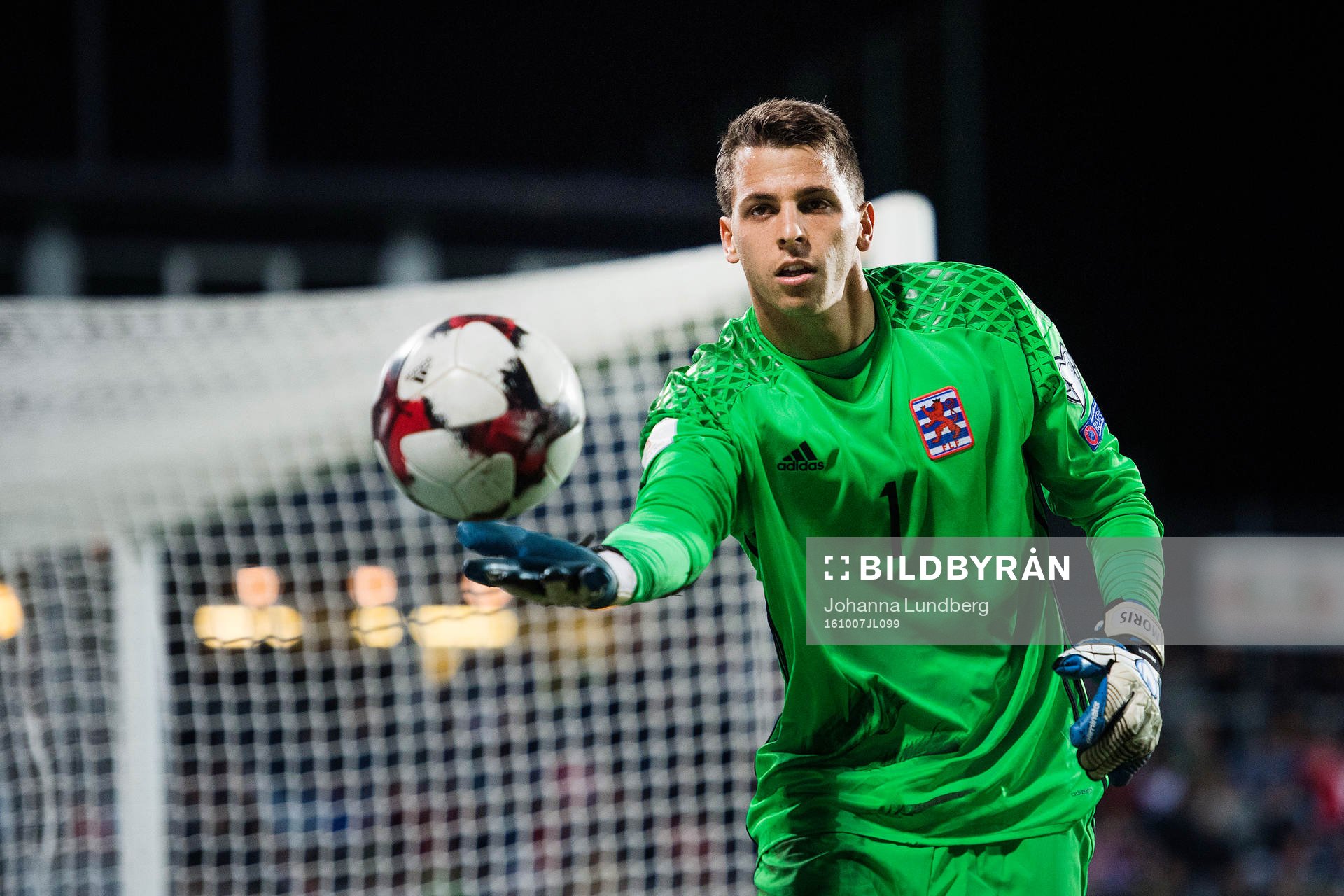 Luxemburgs målvakt Anthony Moris