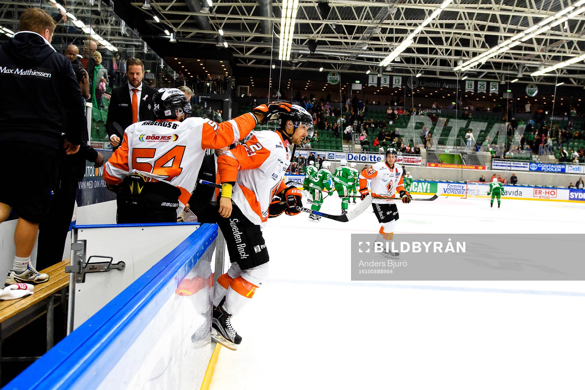Karlskronas Alexander Deilert och Robin Gartner jublar