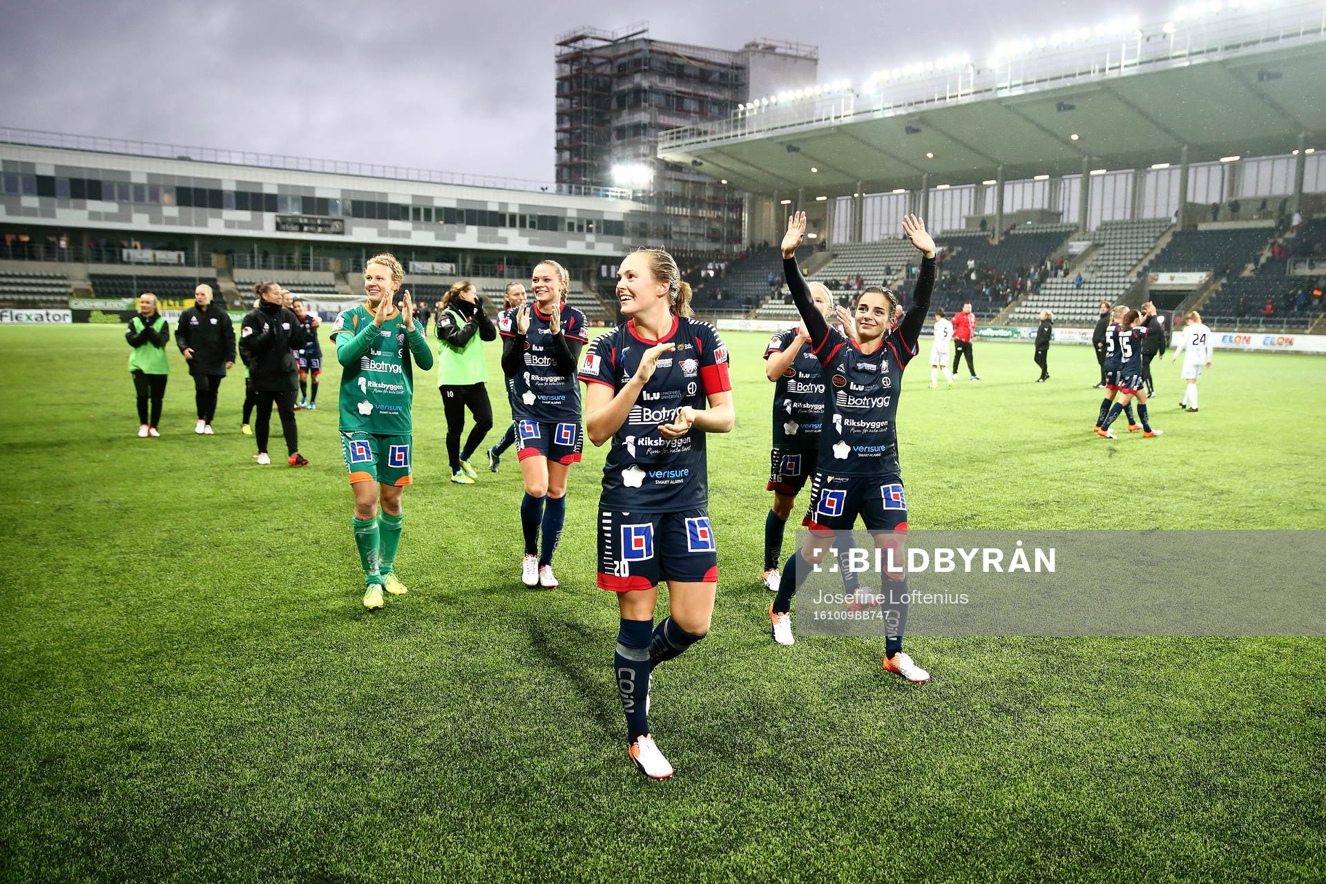 Linköpings Magdalena Ericsson och målvakt Cajsa Andersson