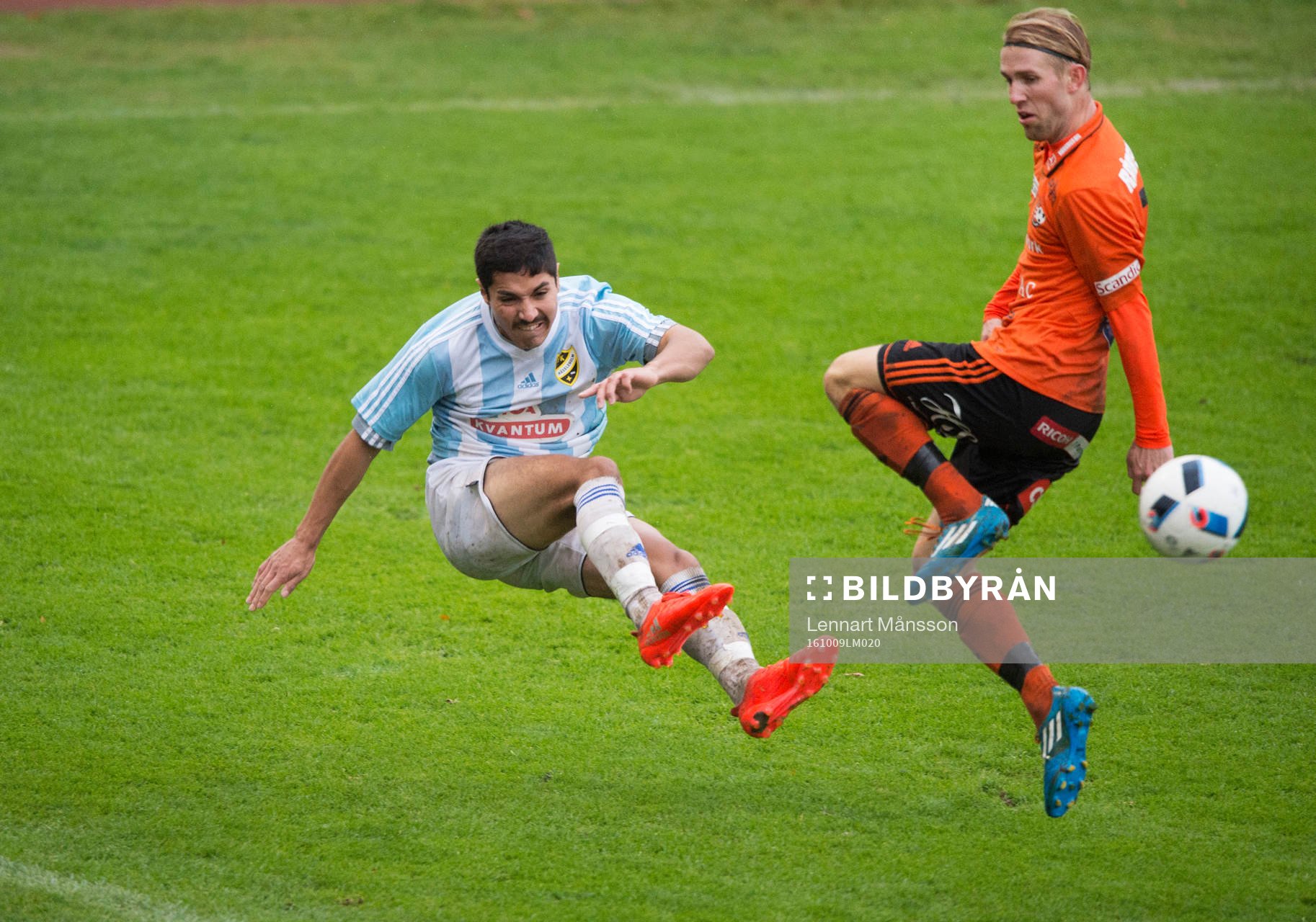 9 IFK Hässleholms Diego Delgado i matchen i division 2