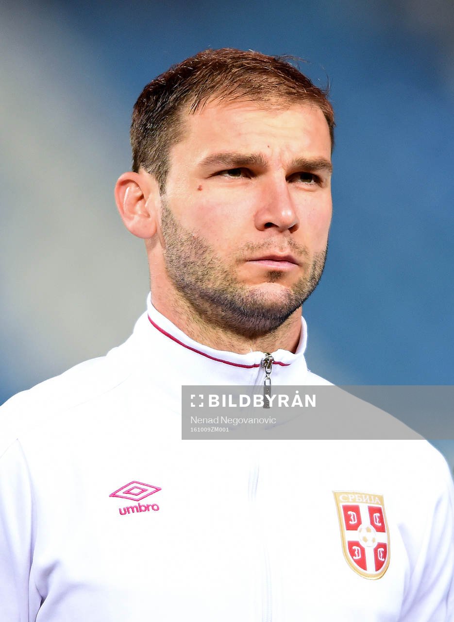 Fotboll, VM 2018, Porträtt, Serbien: Branislav Ivanovic, Serbien, poserar för ett porträtt den 9 oktober 2016 i Belgrad