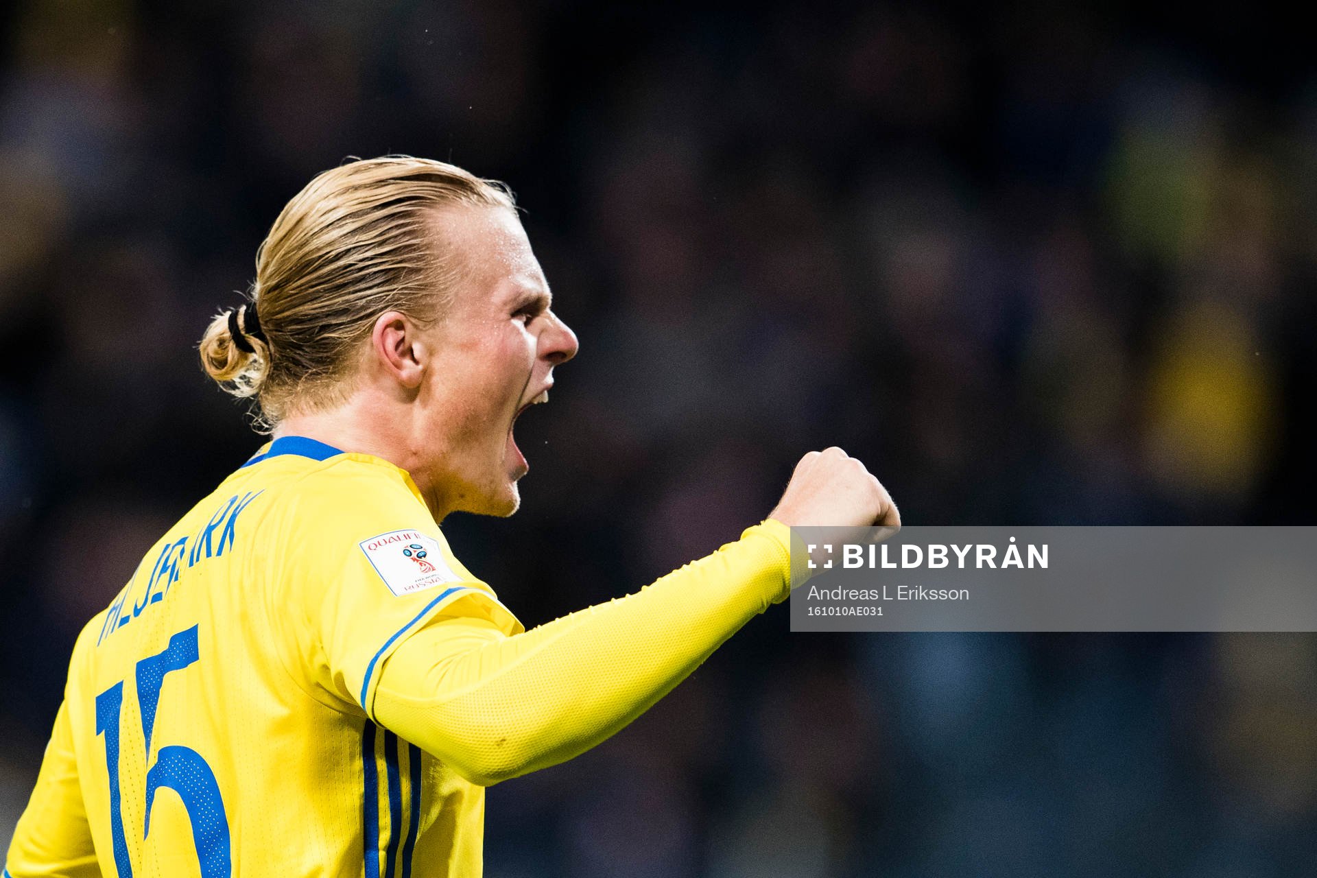 Sveriges Oscar Hiljemark jublar