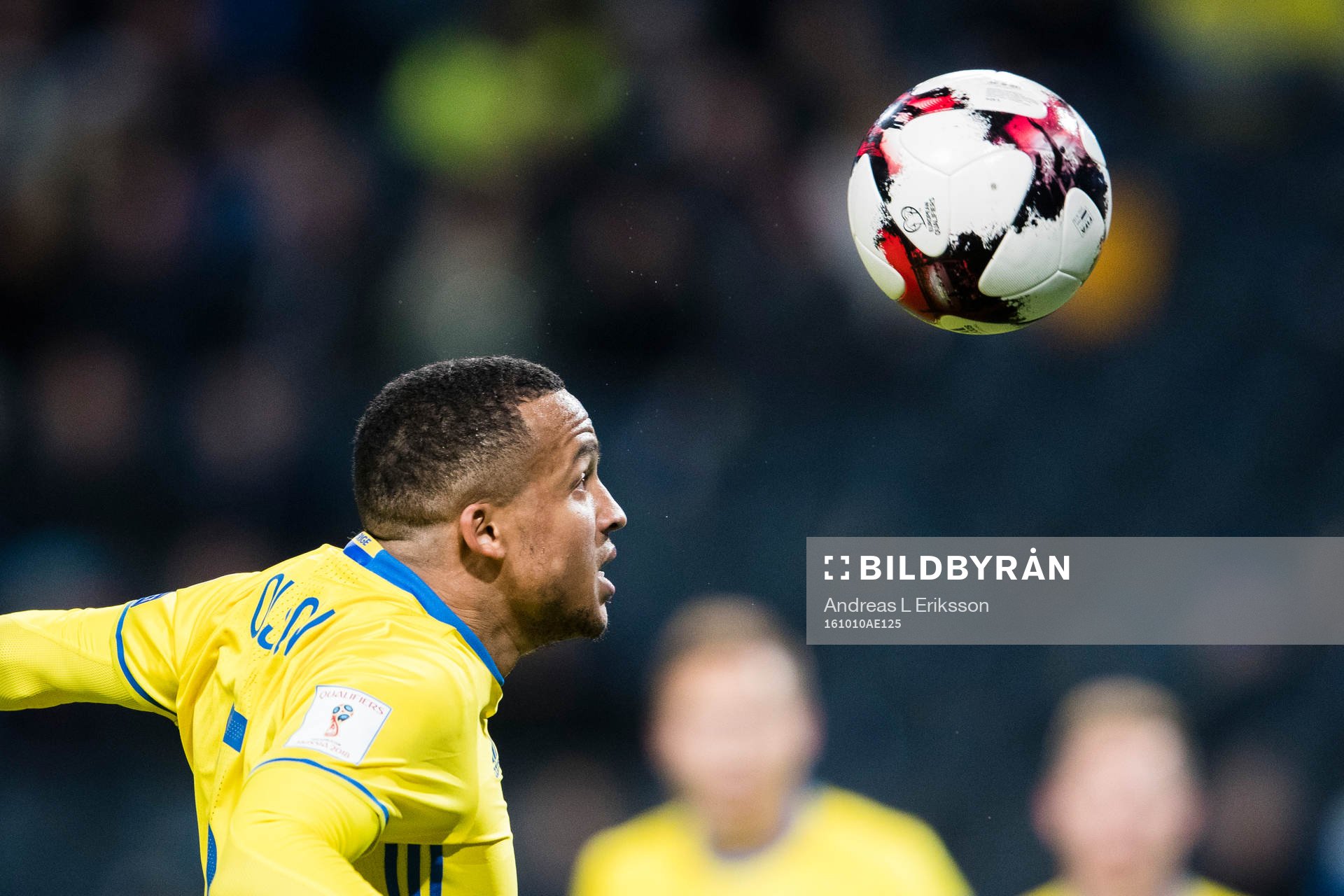 Sveriges Martin Olsson med en nick